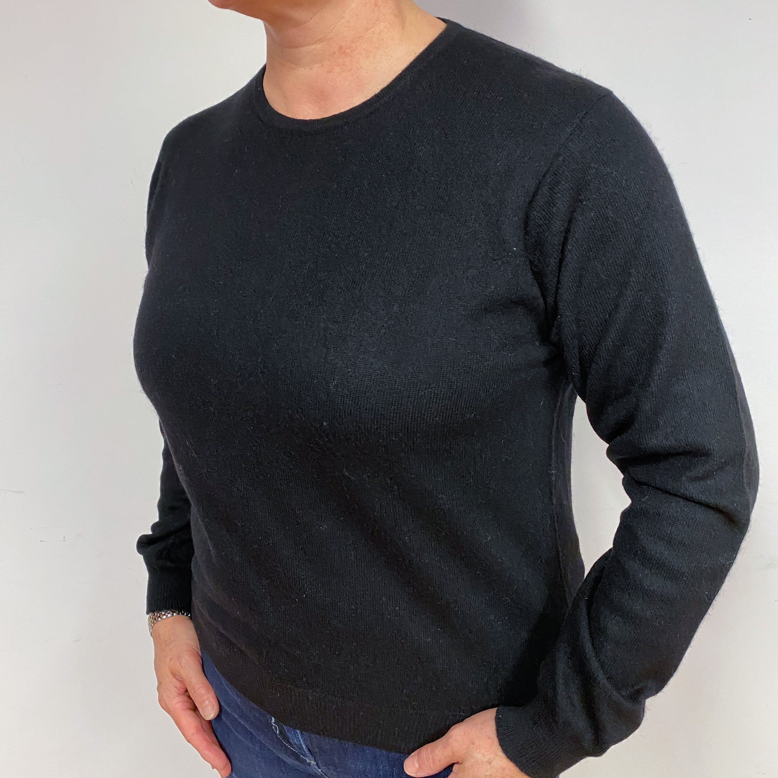 Black Cashmere Crew Neck Jumper Large