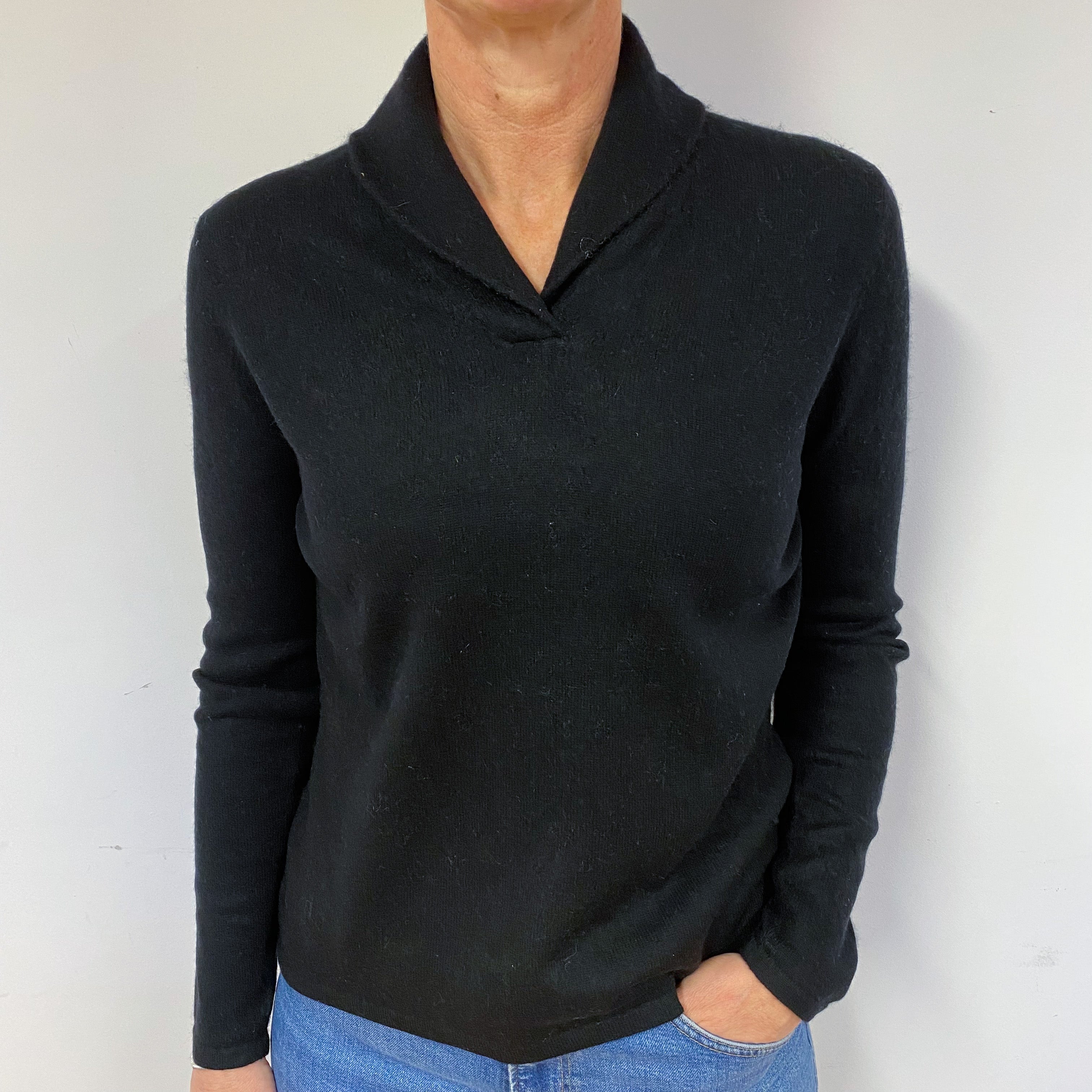 Black Shawl Collar Cashmere V-Neck Jumper Medium