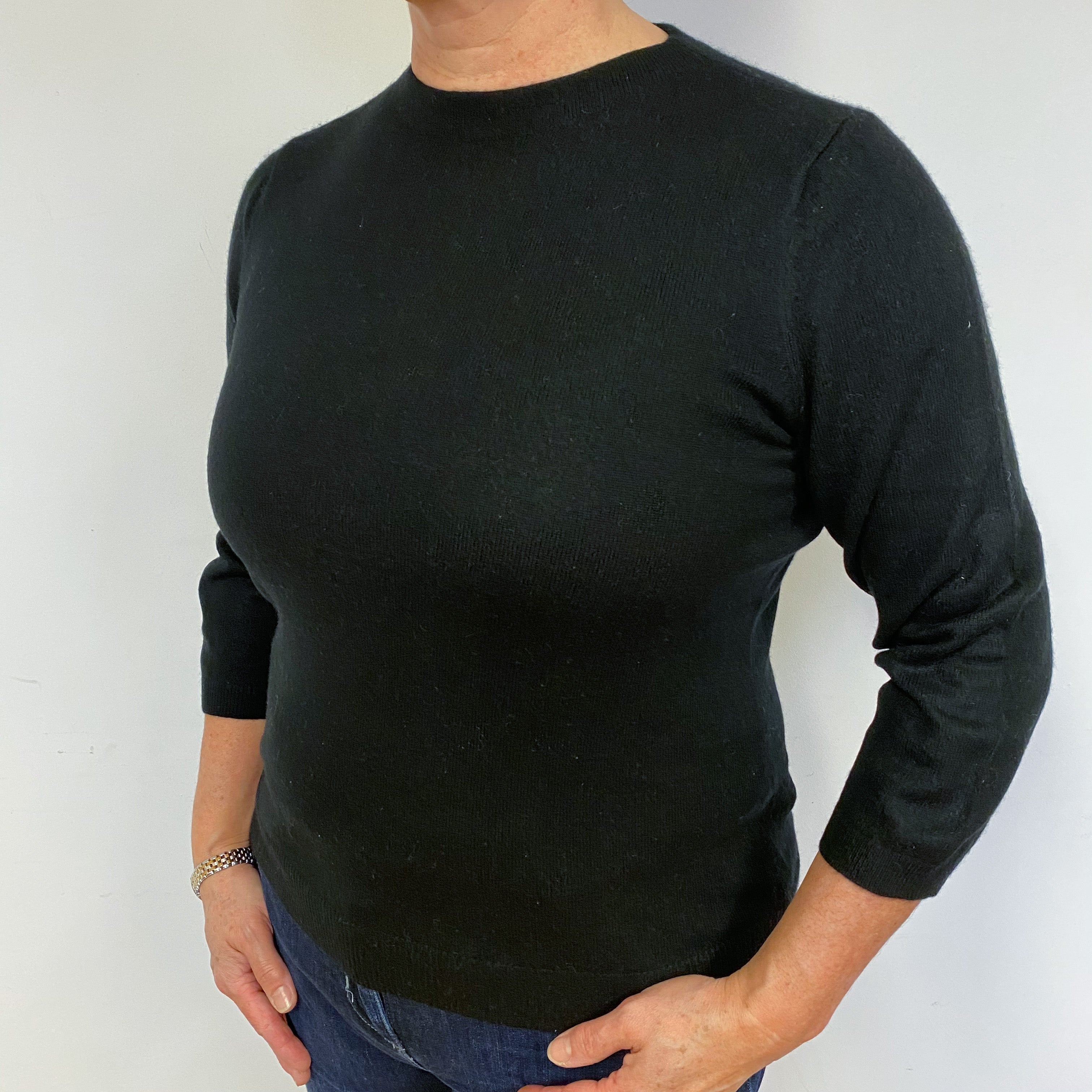 Black 3/4 length Sleeves Cashmere Crew Neck Jumper Large