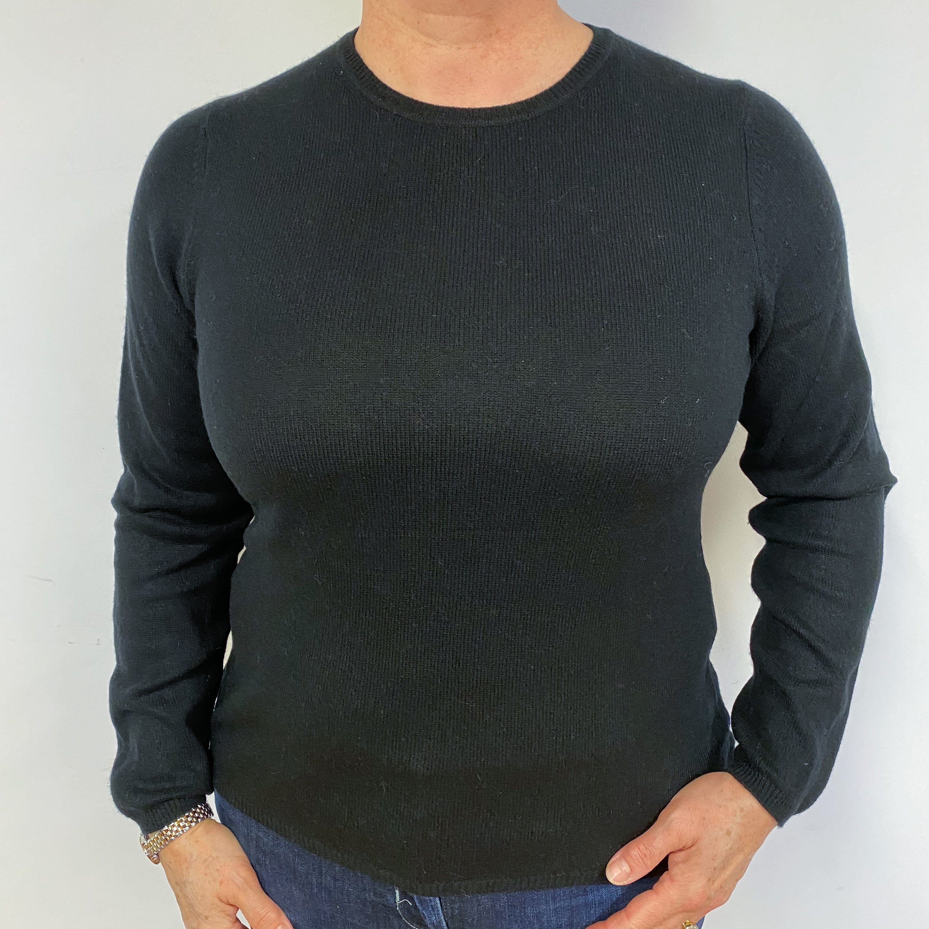 Black Cashmere Crew Neck Jumper Large.
