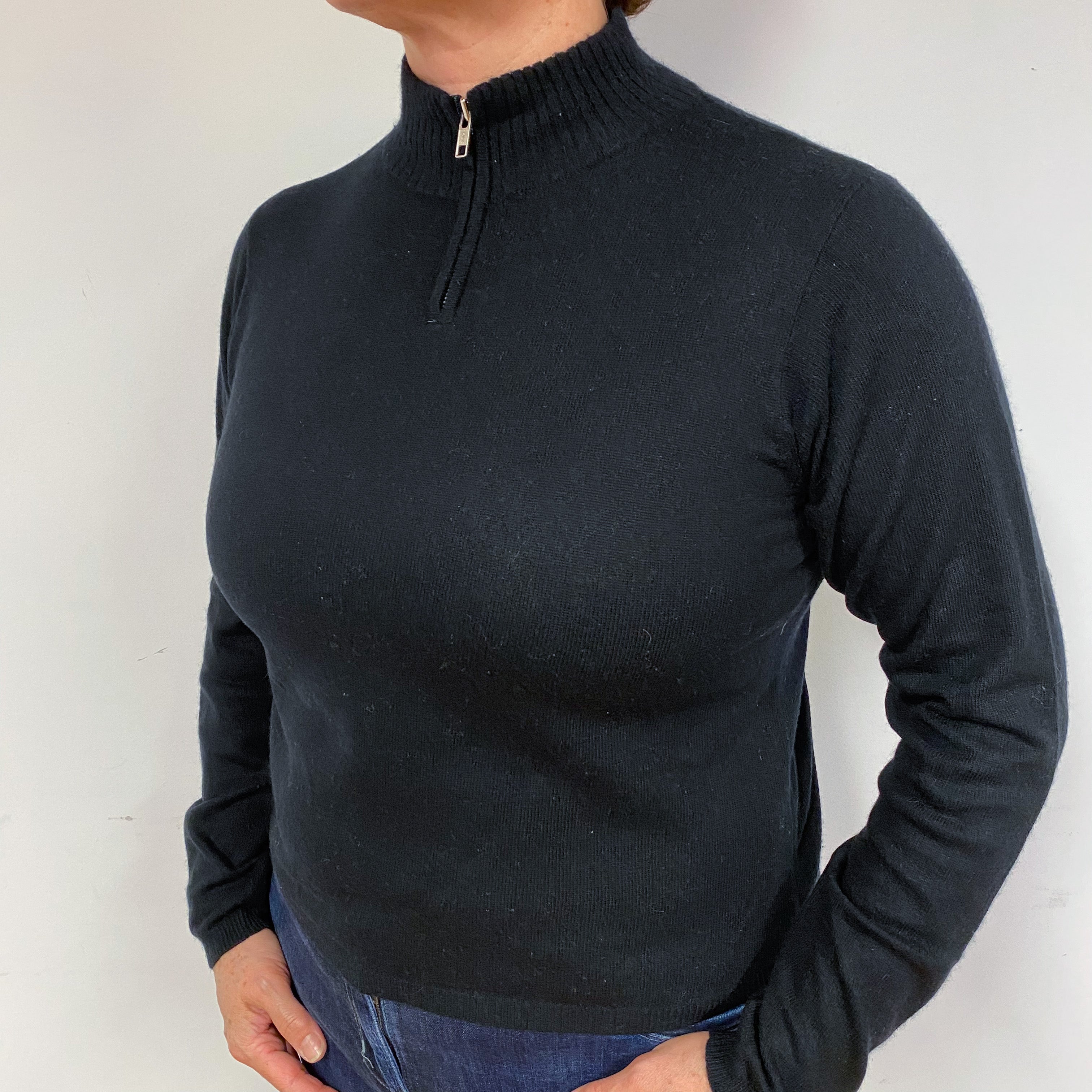 Lightweight Boxy Black Cashmere Turtle Neck Jumper Large