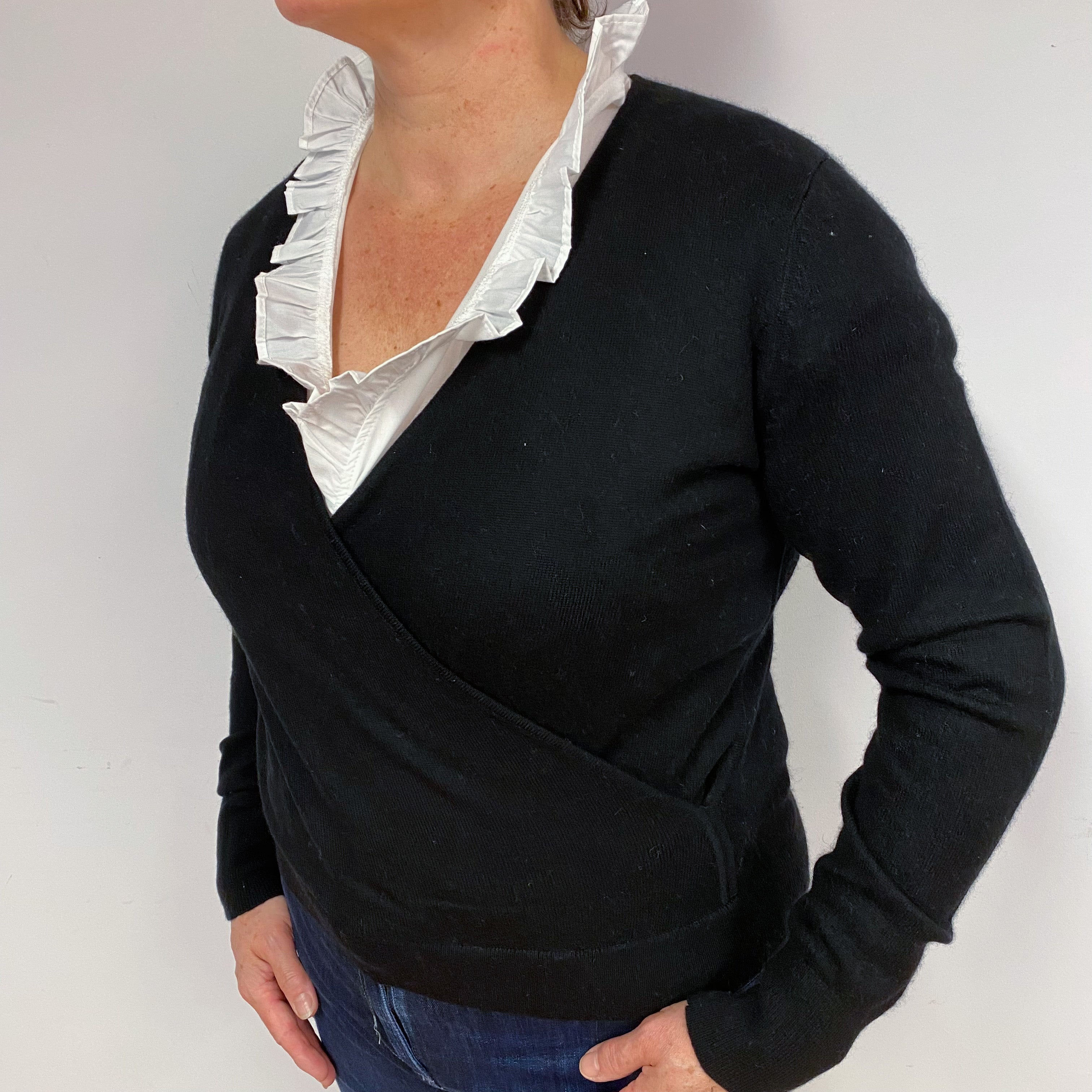 Black Cross Over Cashmere V-Neck Jumper Large