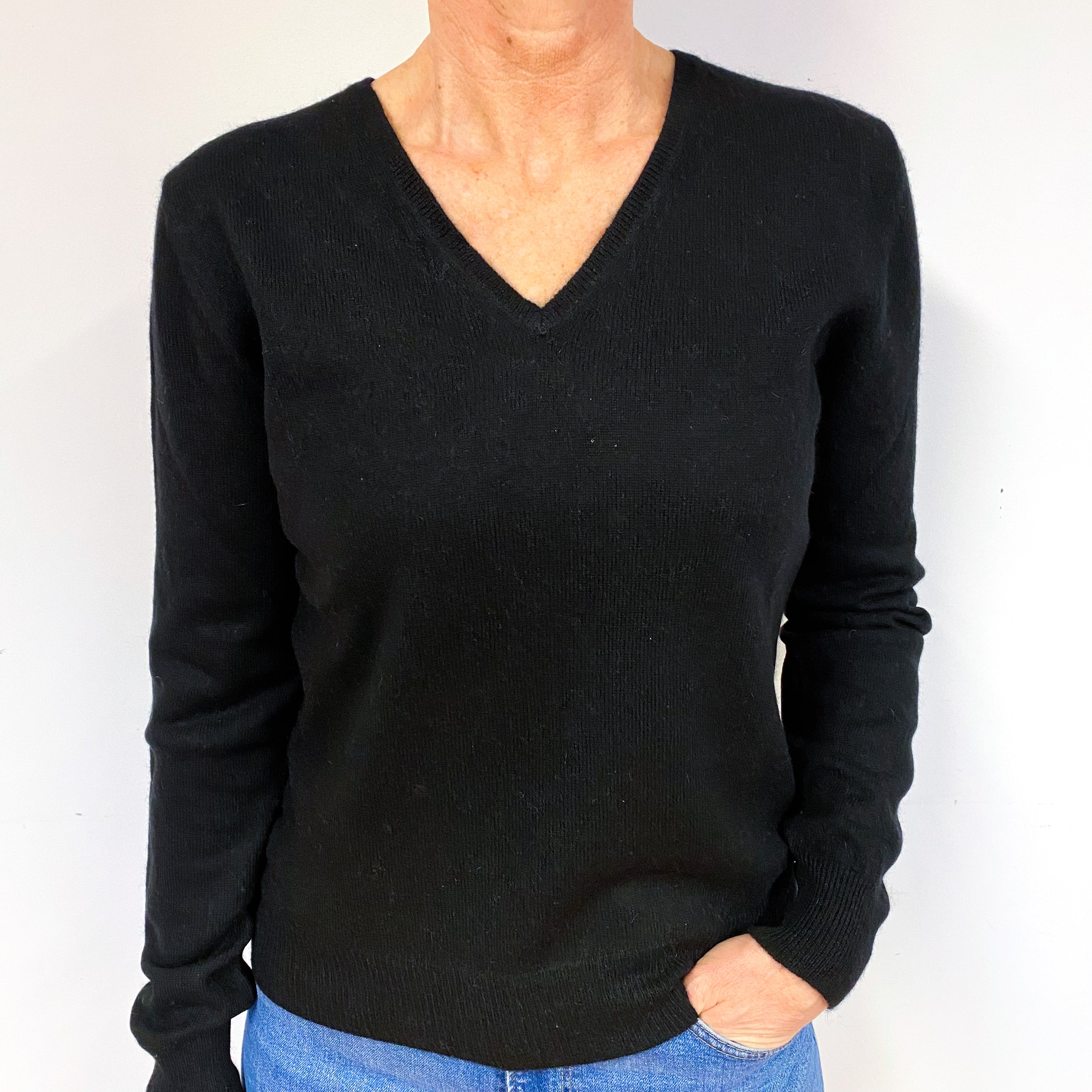 Black Cashmere V-Neck Jumper Medium