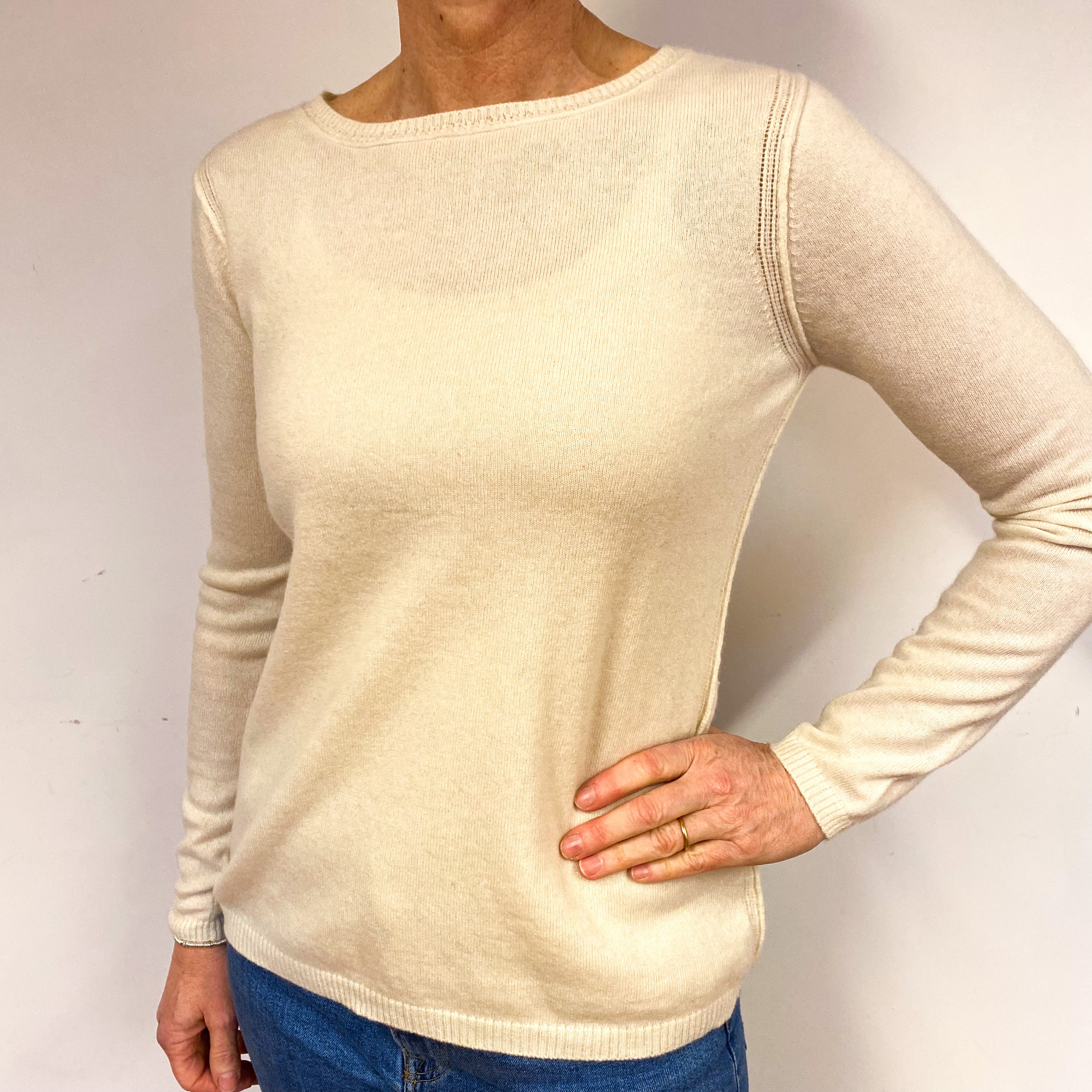 Cream Cashmere Crew Neck Jumper Medium