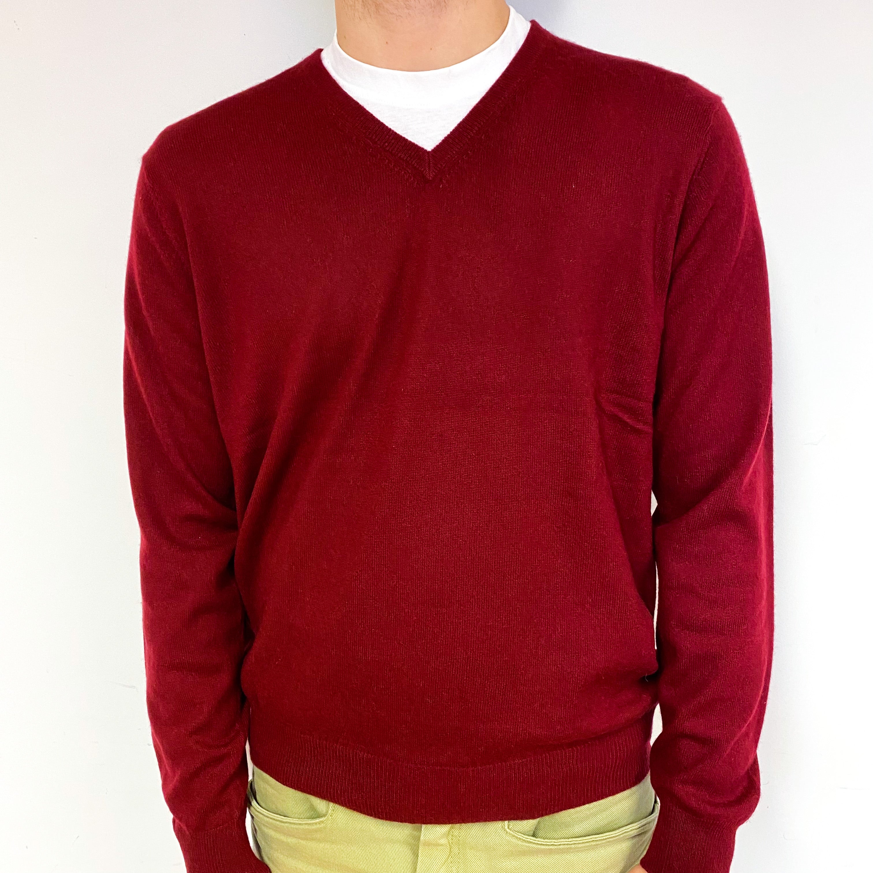 Men's Burgundy Red Cashmere V-Neck Jumper Large