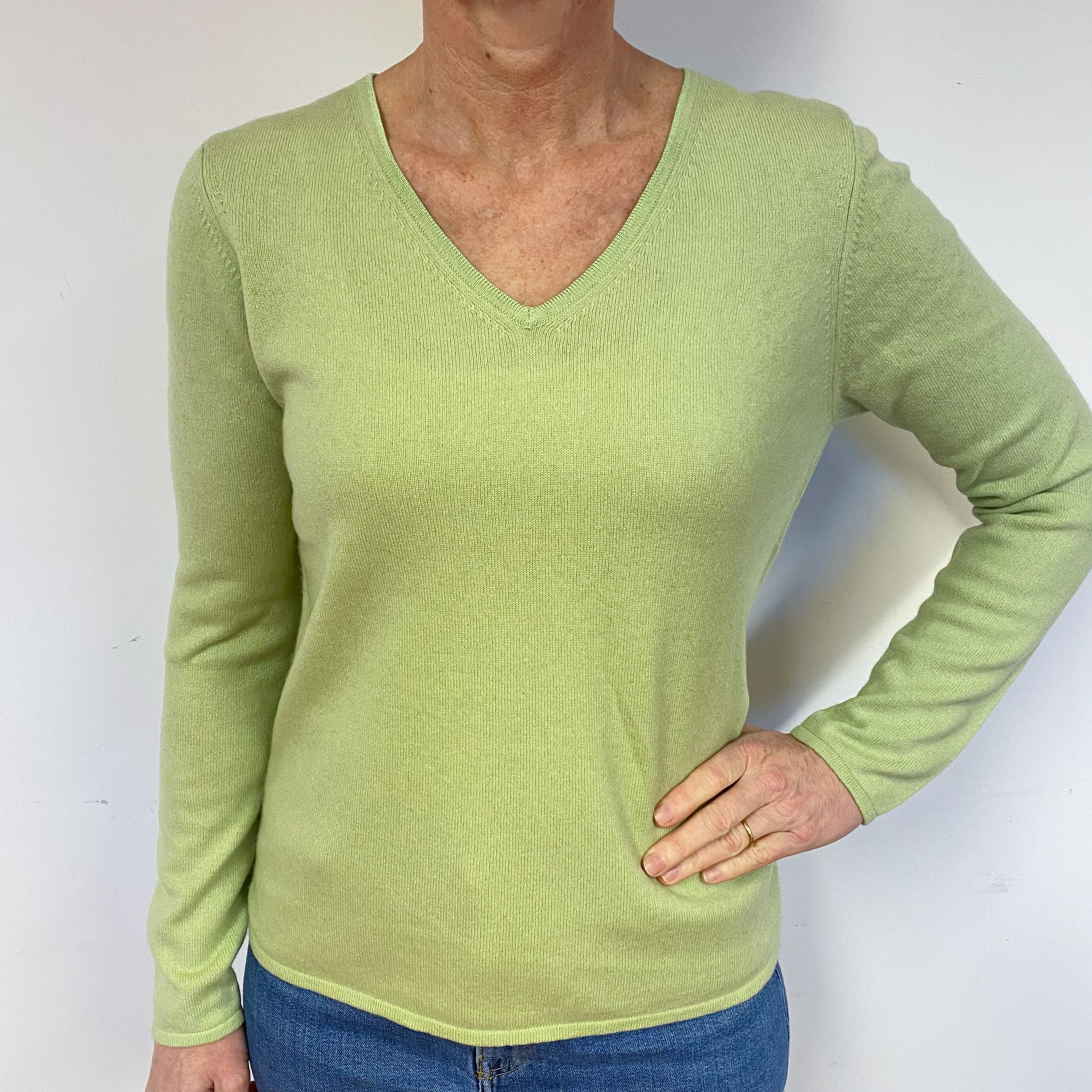 Soft Lime Green Cashmere V-Neck Jumper Medium