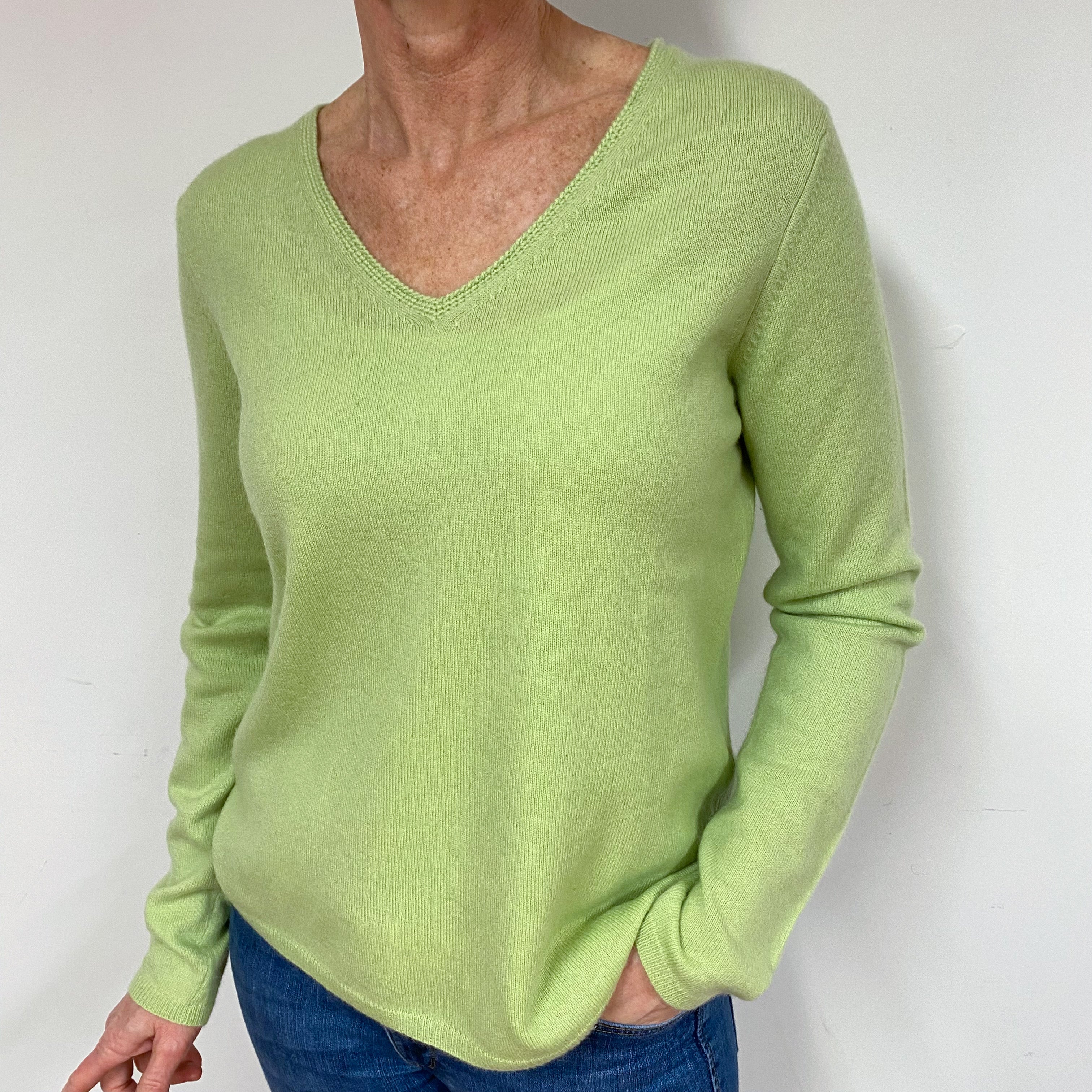 Spring Green Cashmere V-Neck Jumper