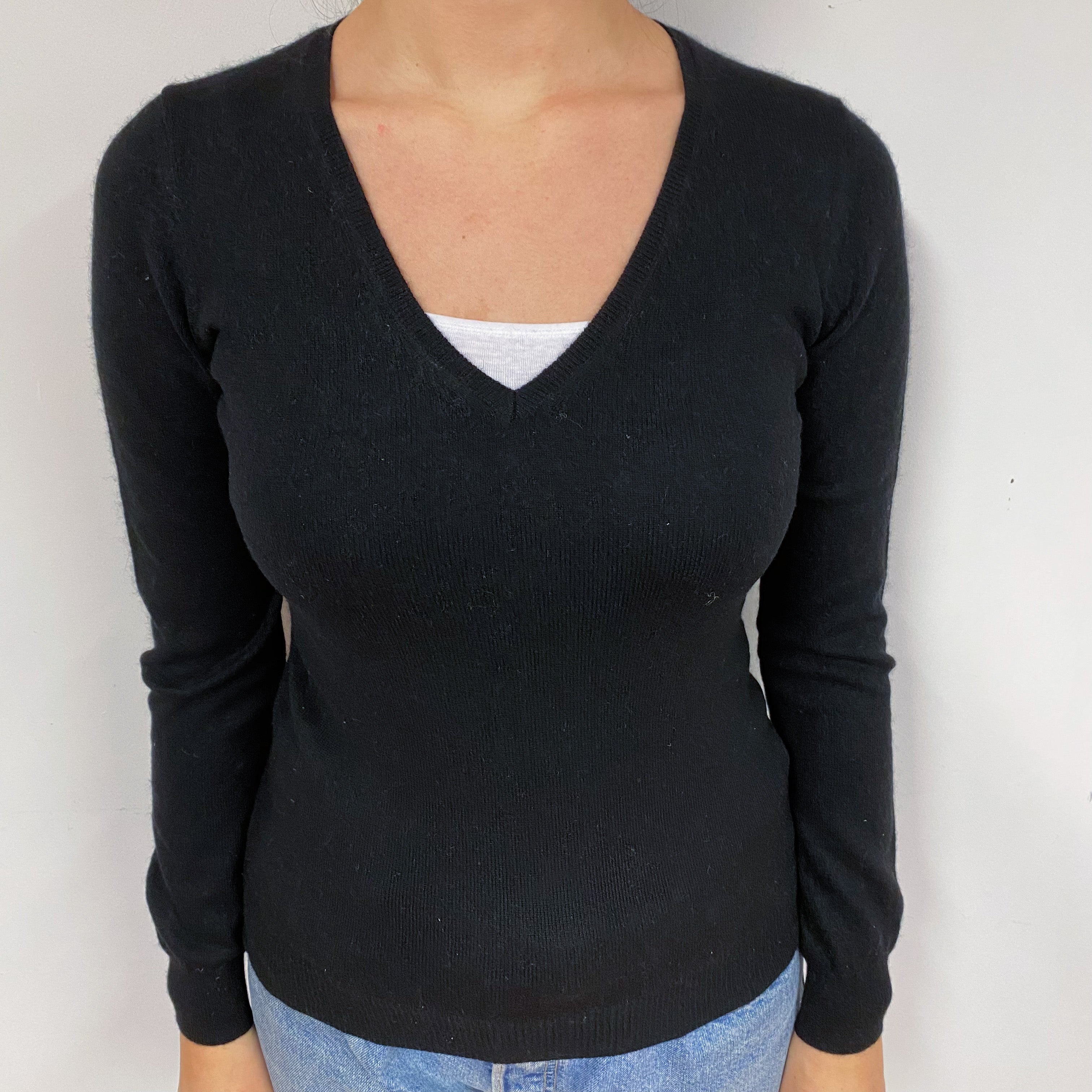Black Cashmere Low V-Neck Jumper Small
