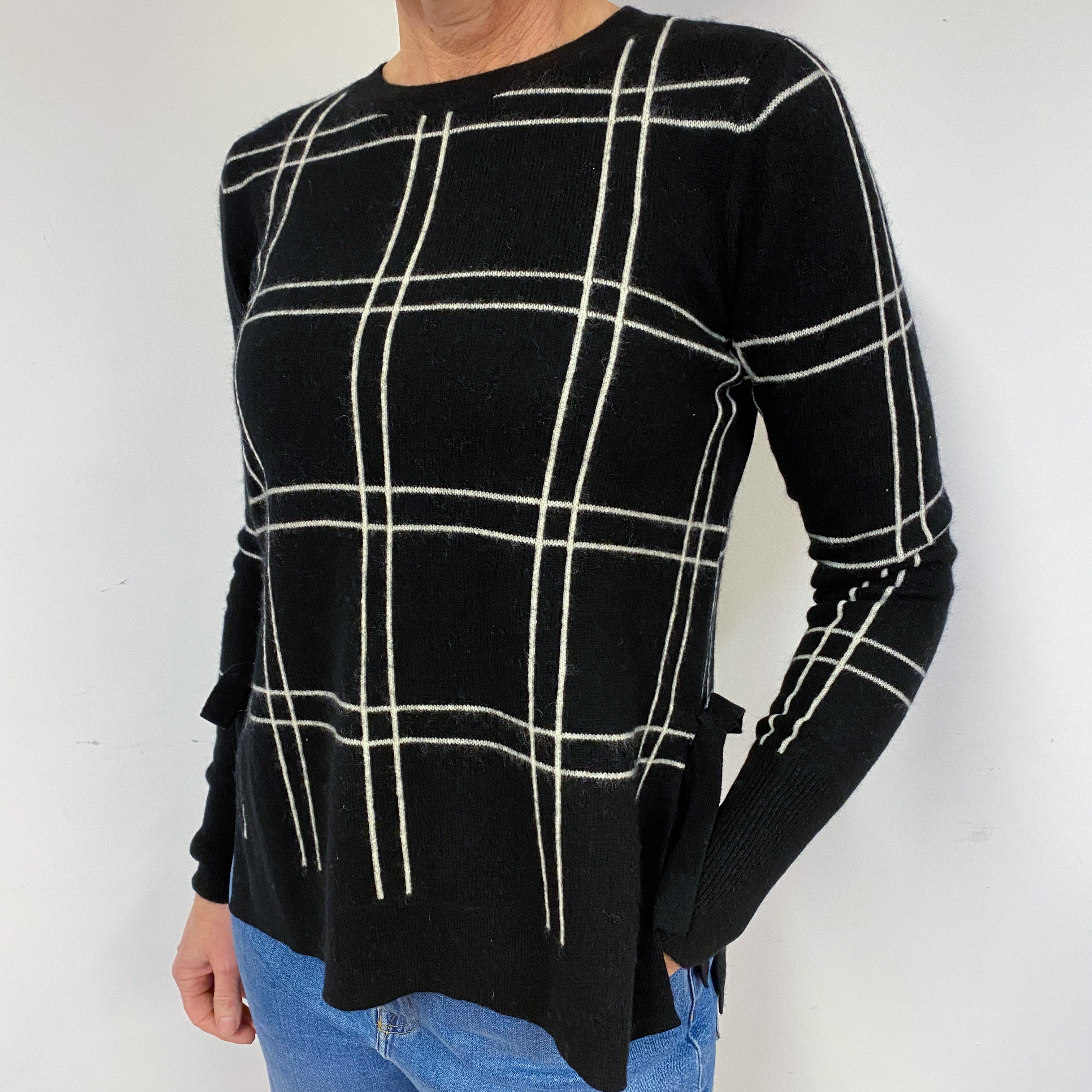 Black and White Check Cashmere Crew Neck Jumper Medium