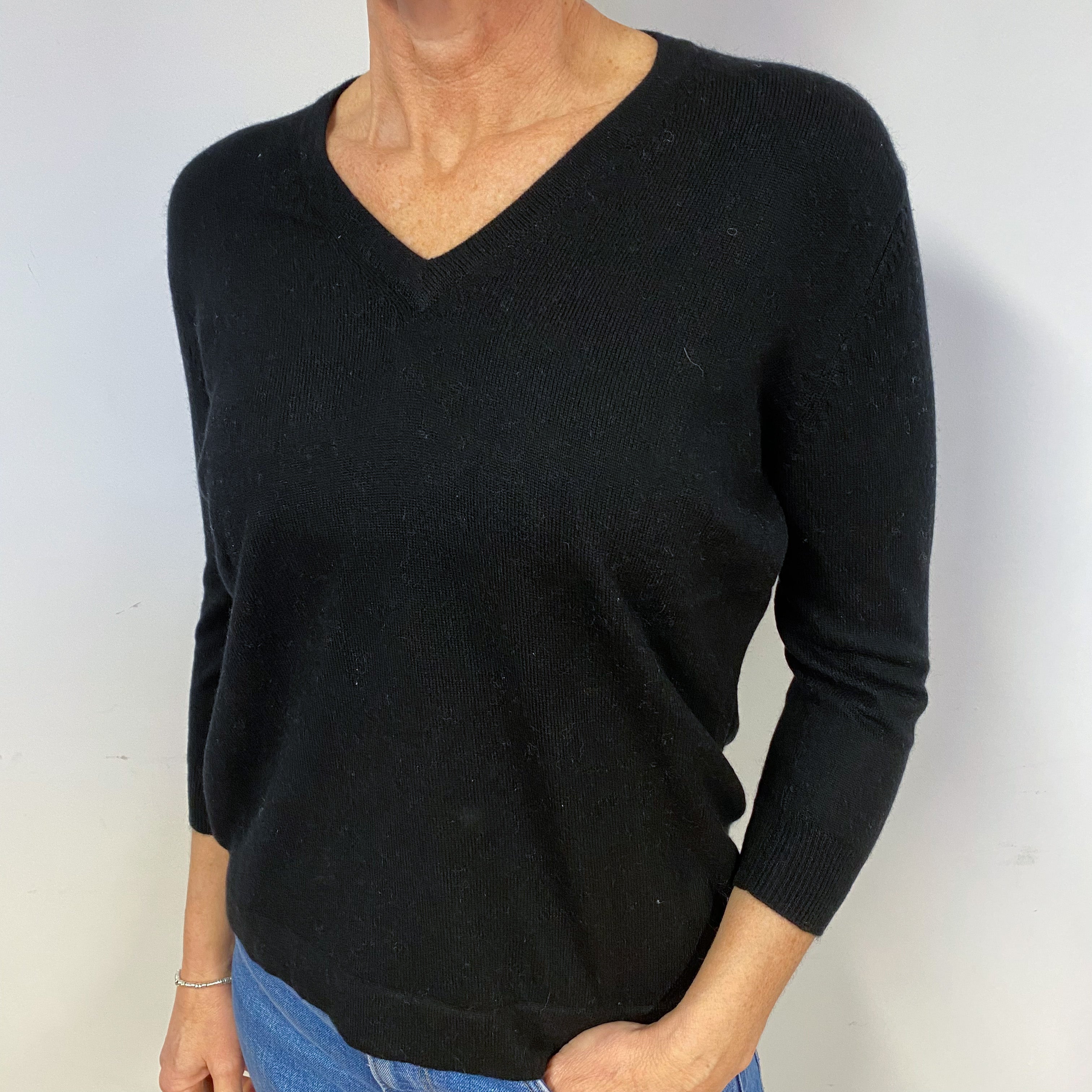 Black Cashmere V-Neck Jumper Medium