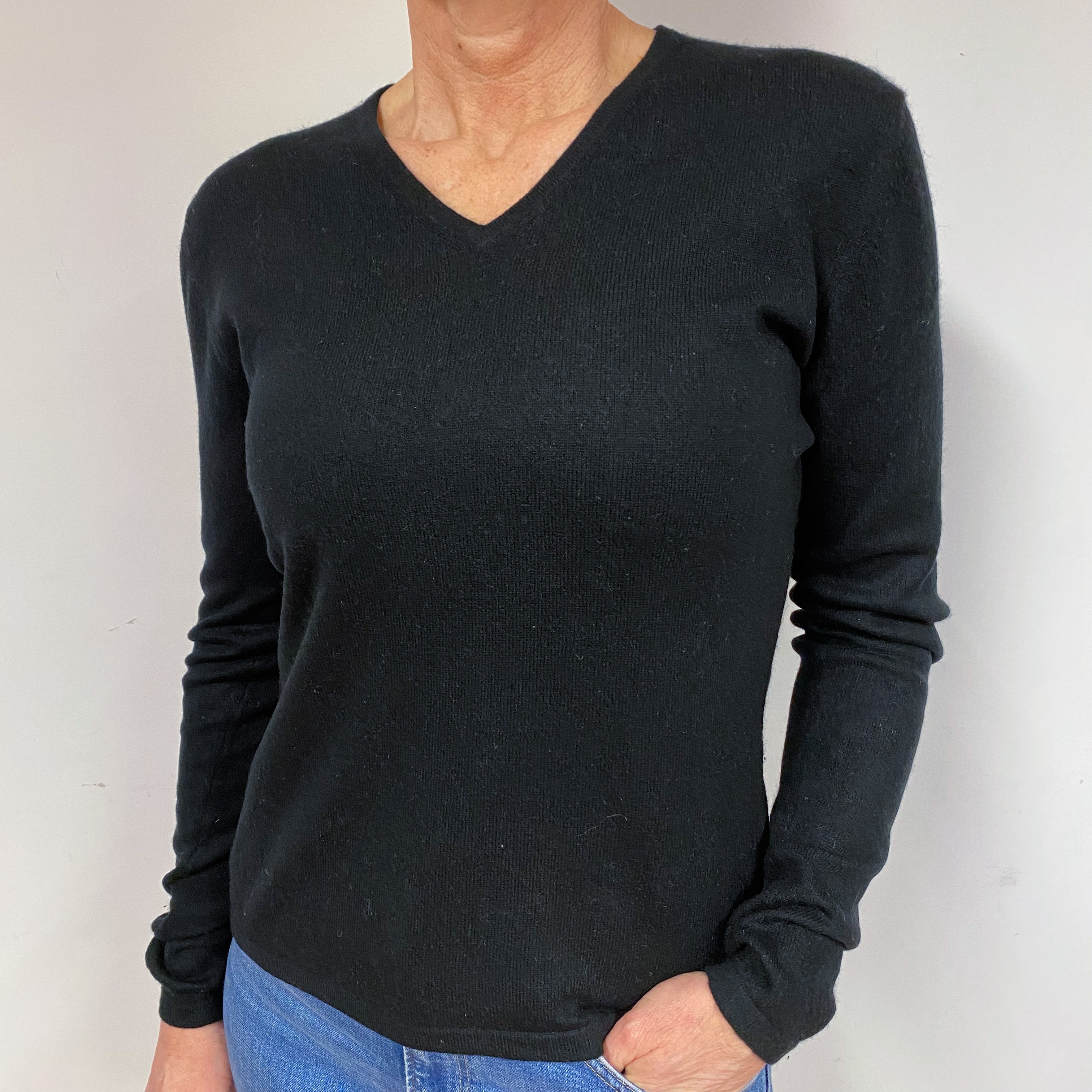 Black Cashmere V-Neck Jumper Medium
