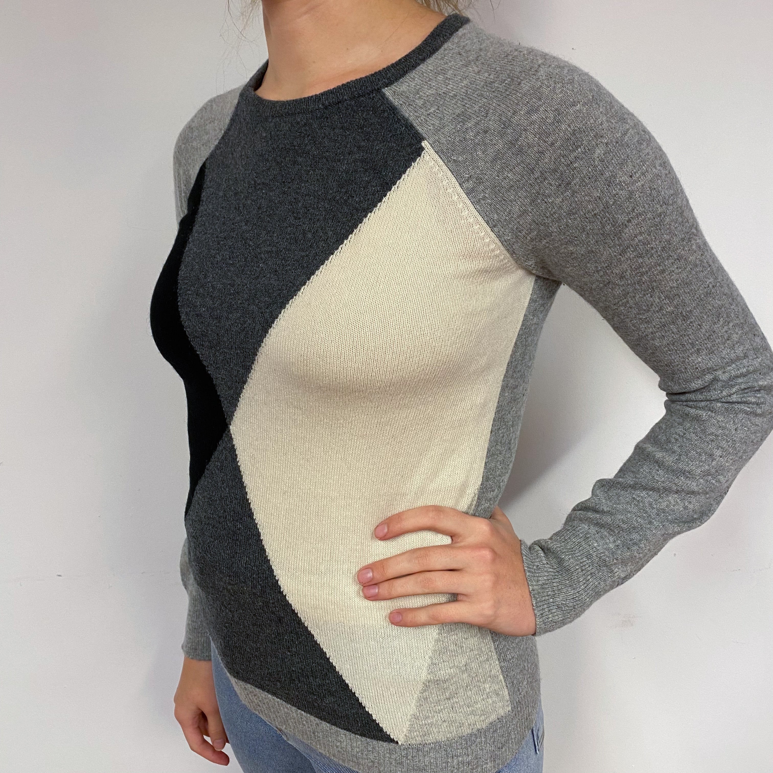 Grey Diamond Cashmere Crew Neck Jumper Small