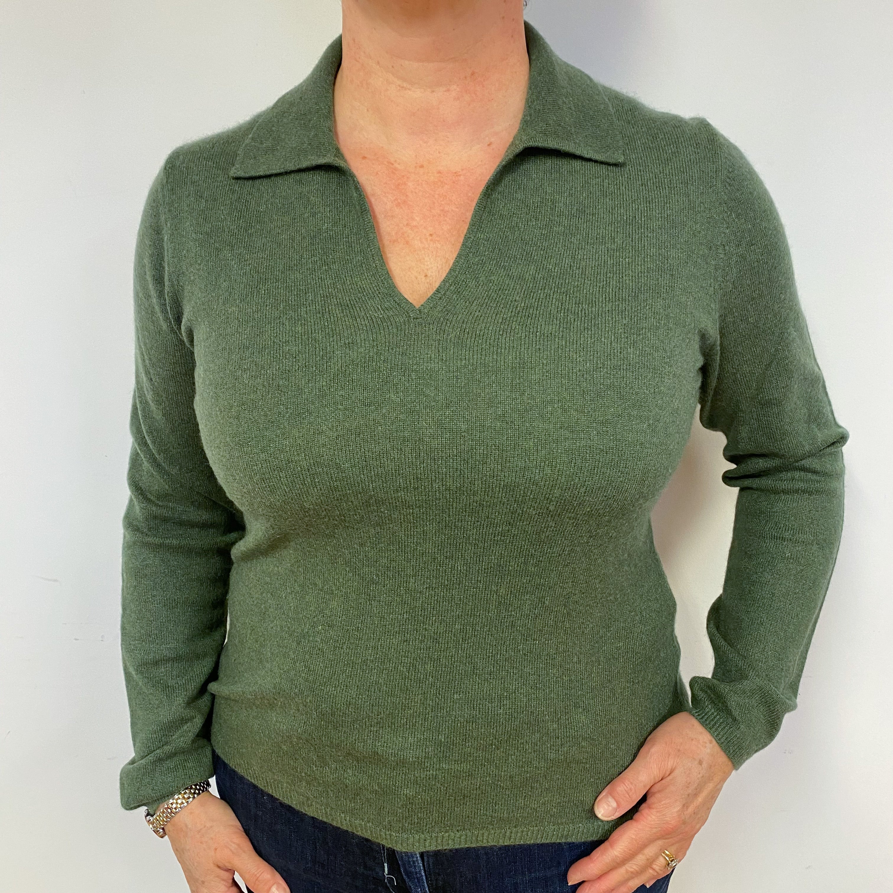 Moss Green Cashmere V-Neck Jumper Large.