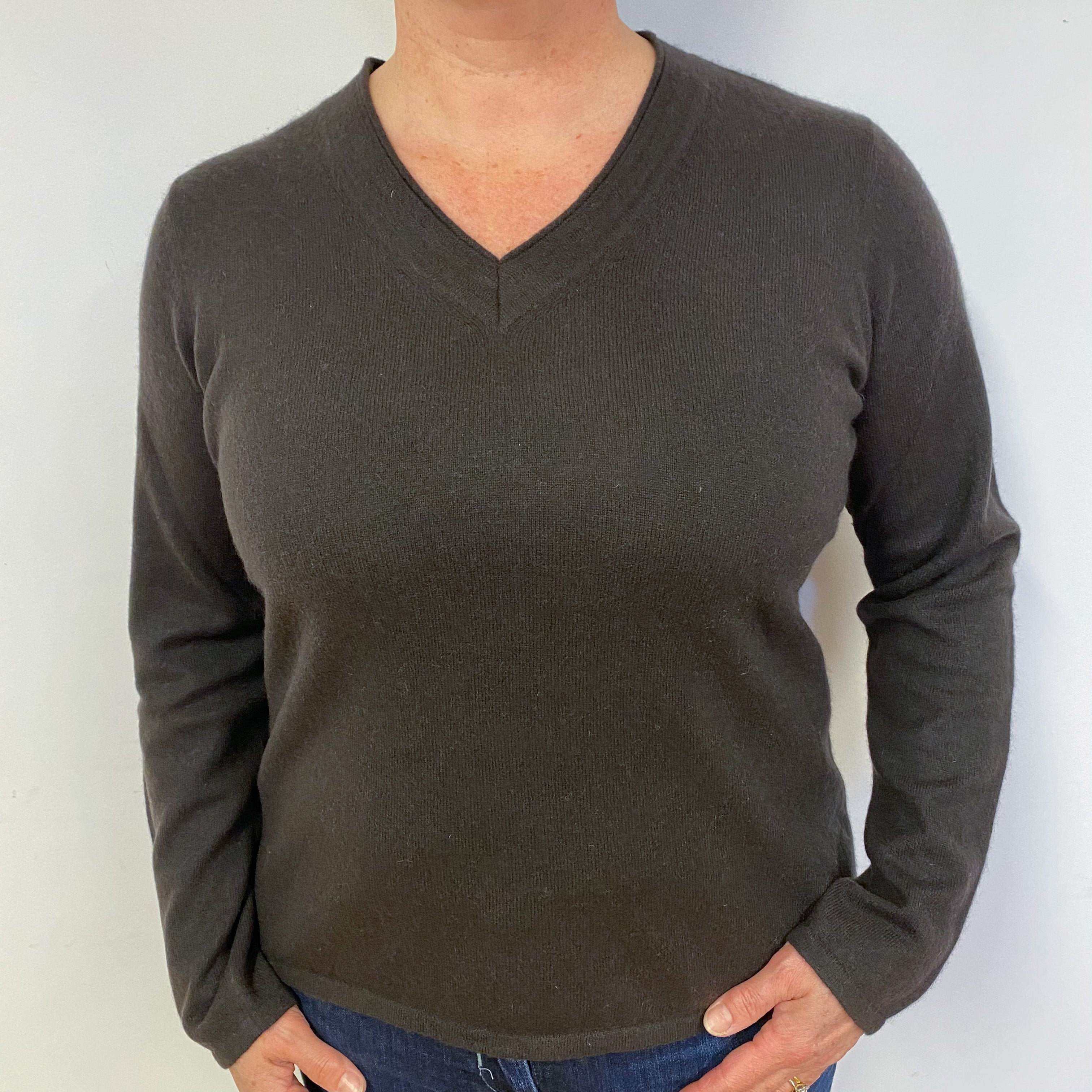 DISTRESSED CASHMERE BROWN JUMPER