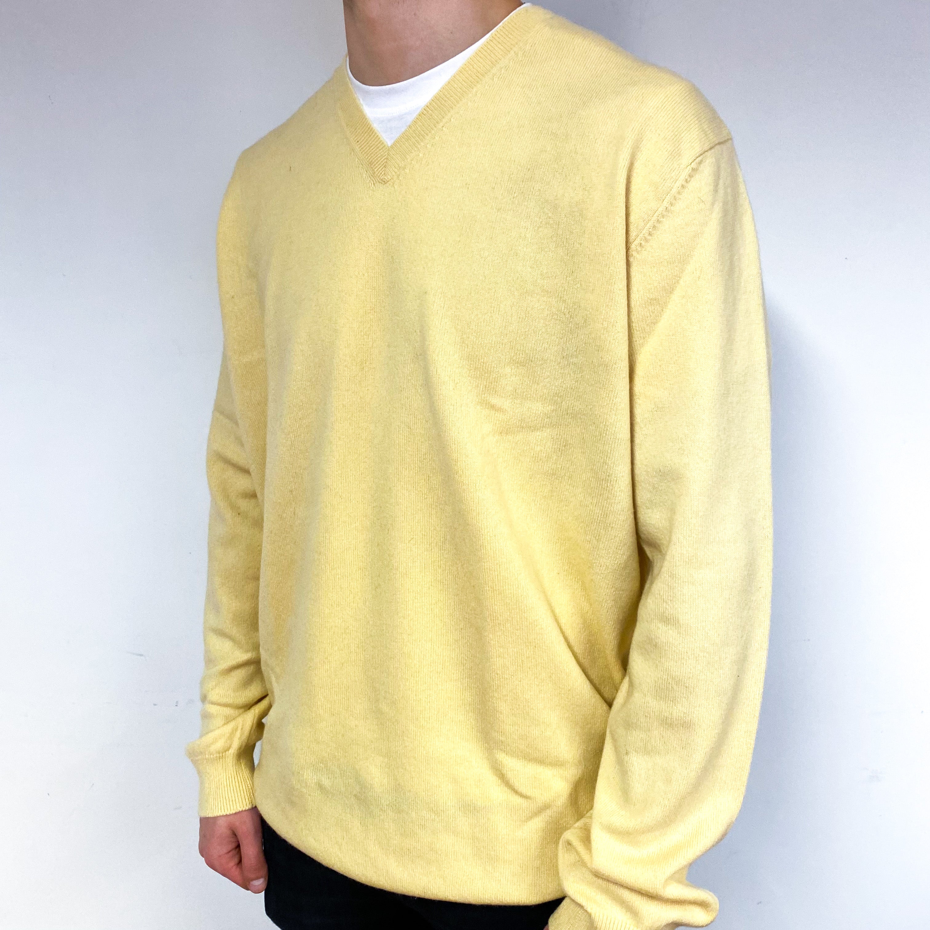 Men's Pale Yellow Cashmere V-Neck Jumper Extra Extra Large Tall