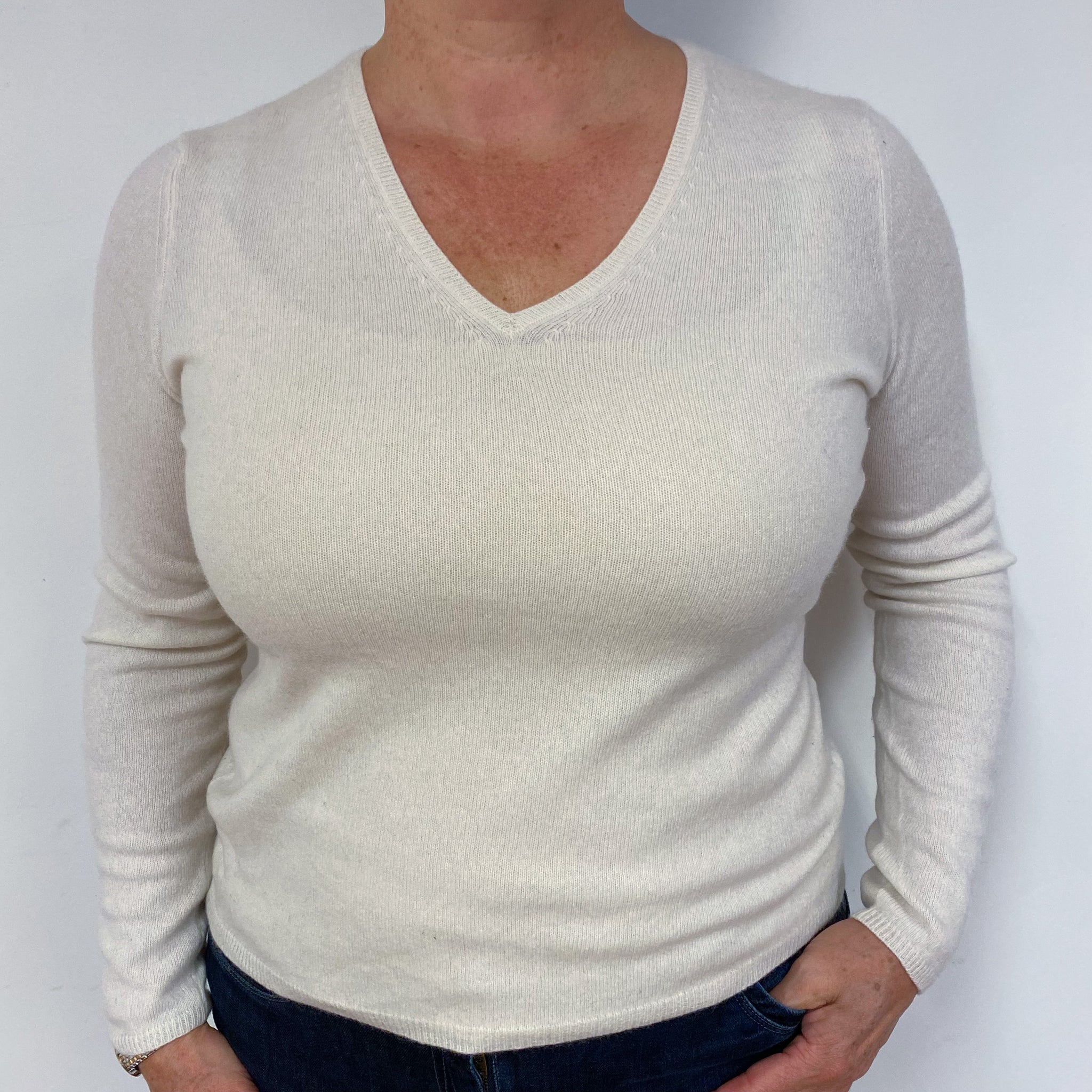 Soft Women's Cream Oversized V-Neck Cashmere Sweater main image 1