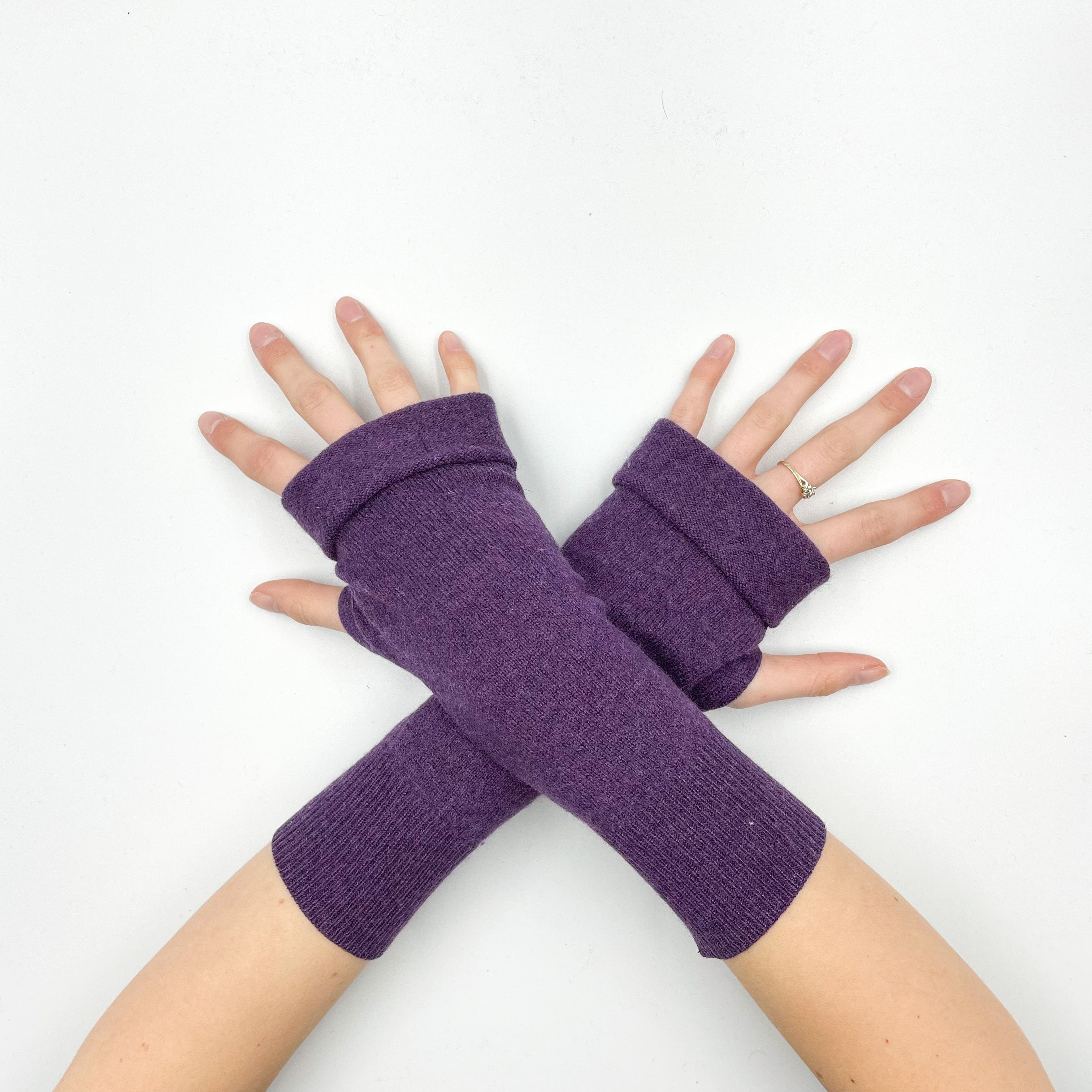 Aubergine Purple Fingerless Gloves