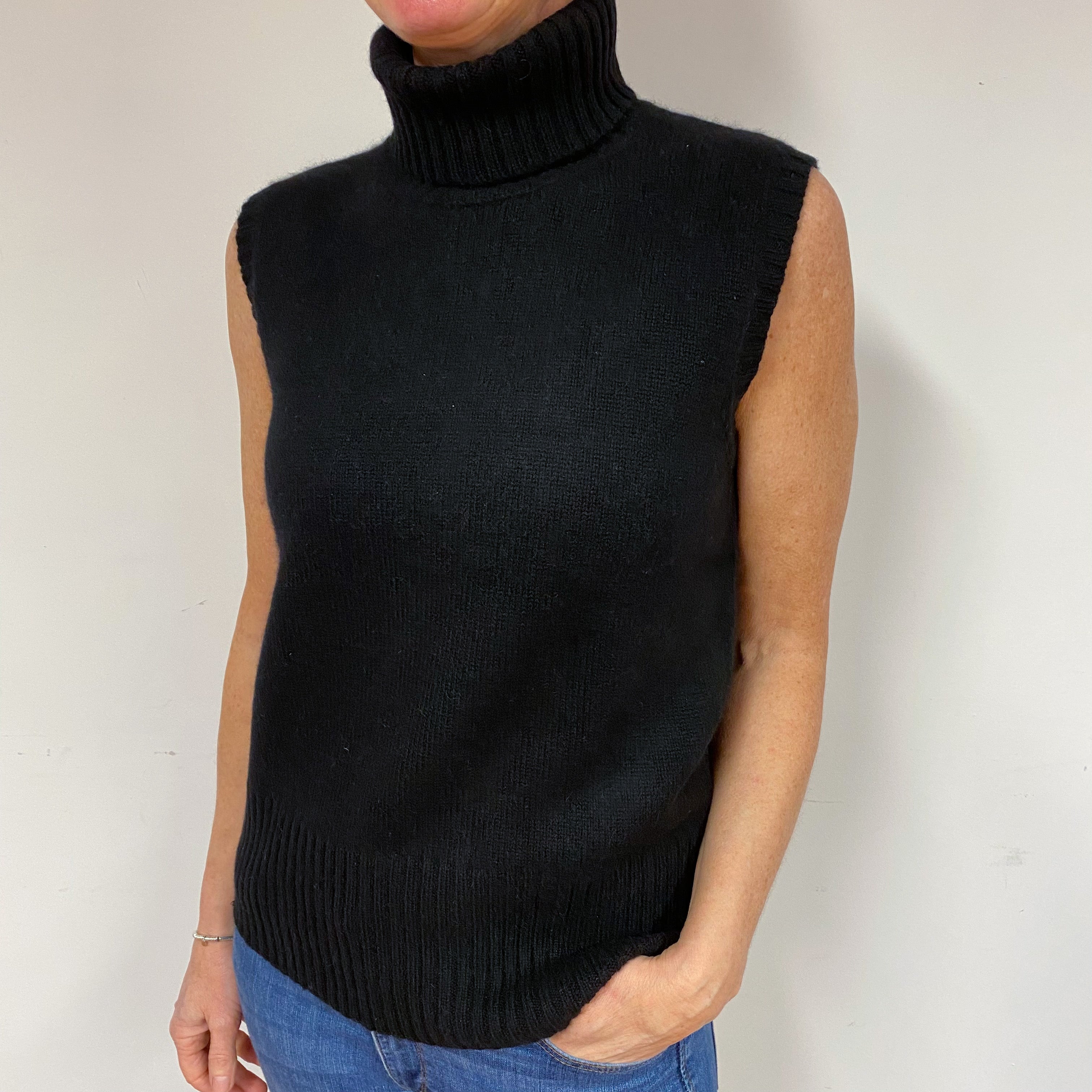 Ralph Lauren Black Cashmere Sleeveless Jumper Medium