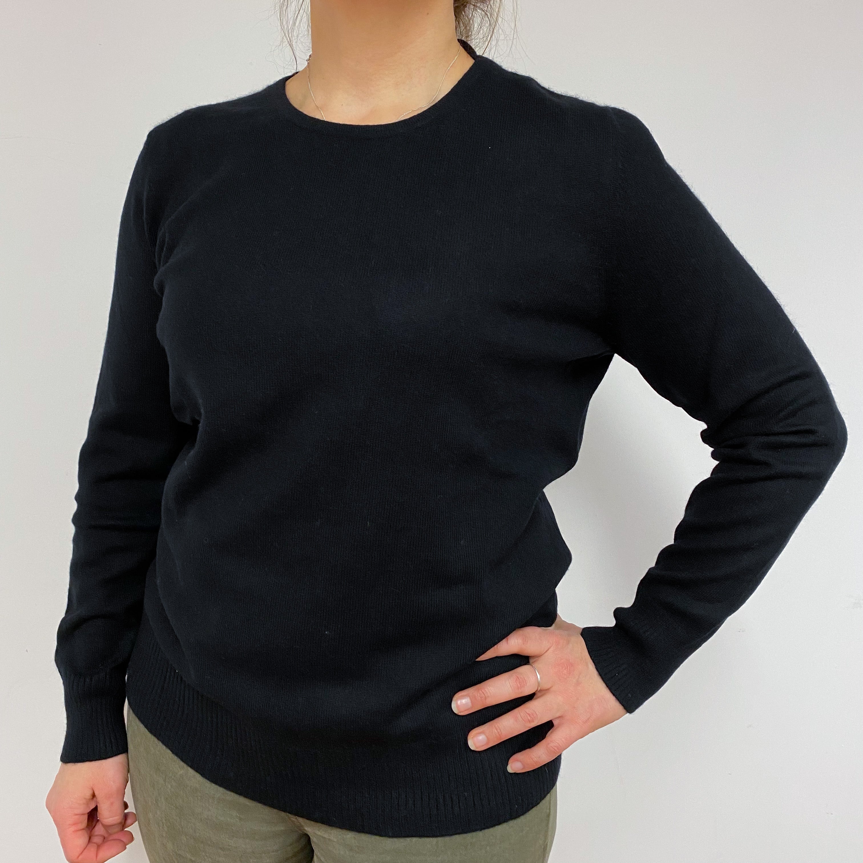 Black Crew Neck Jumper Large
