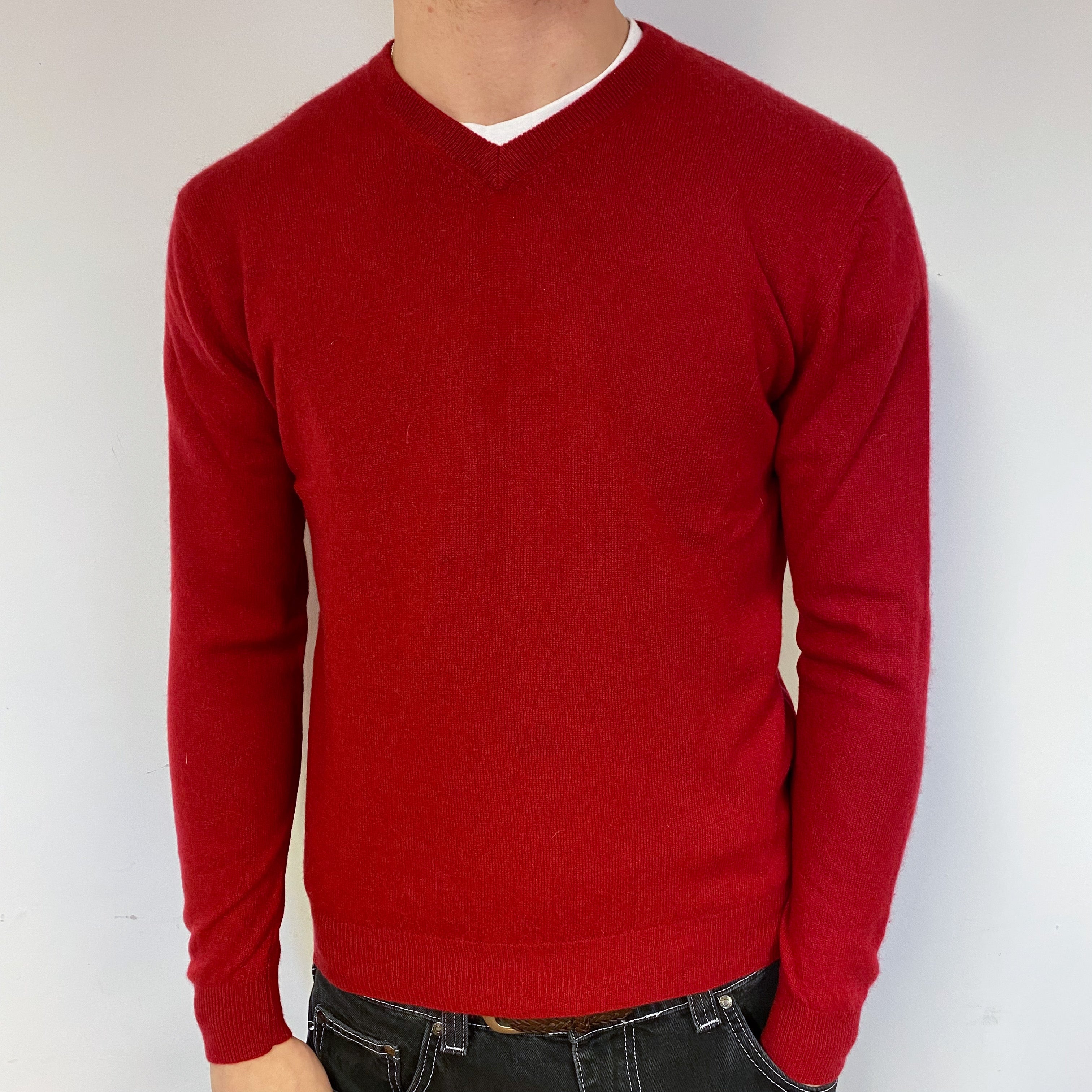Men’s Crimson Red Cashmere V-Neck Jumper Medium