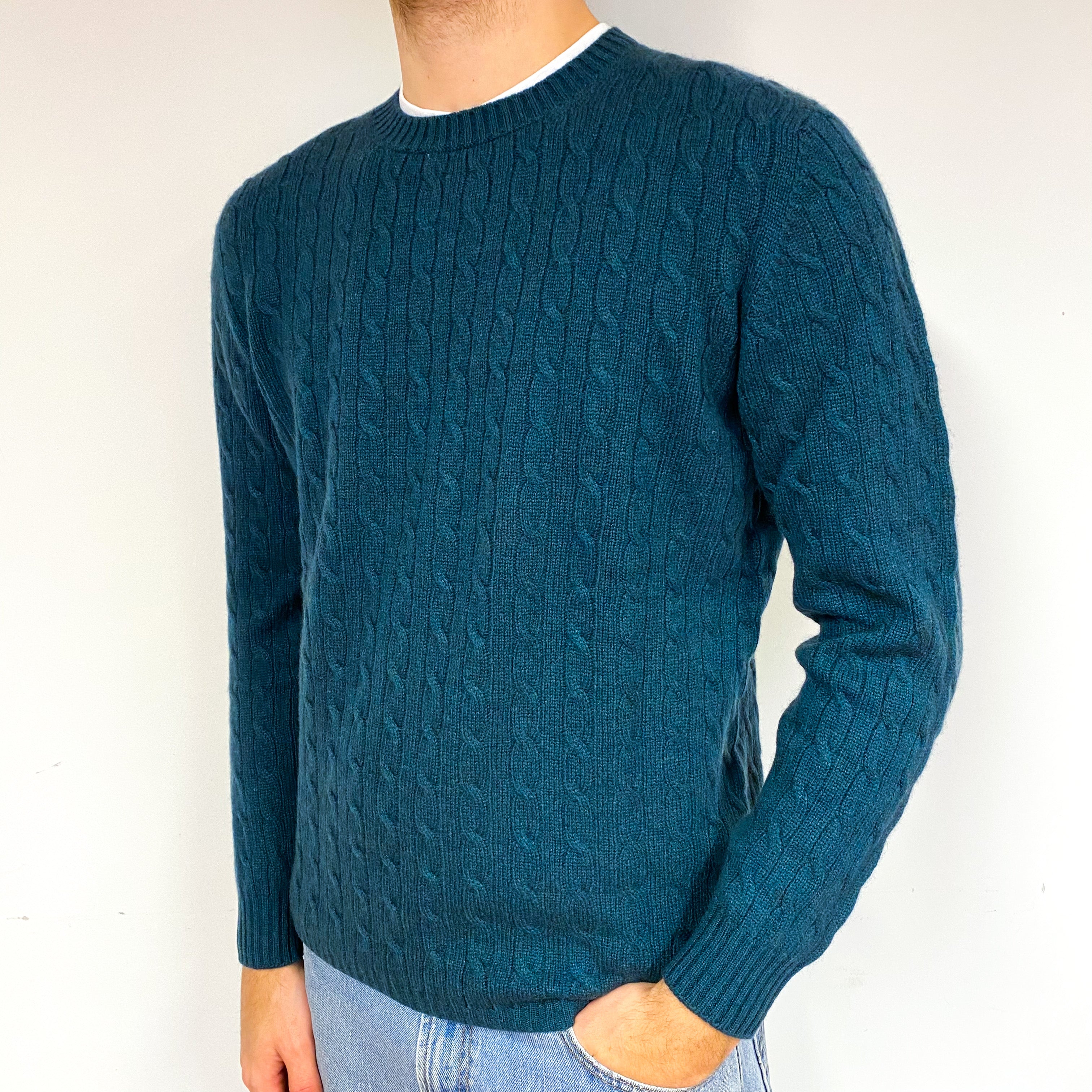 Men’s Brand New Scottish Forest Green Cable Crew Neck Jumper Large