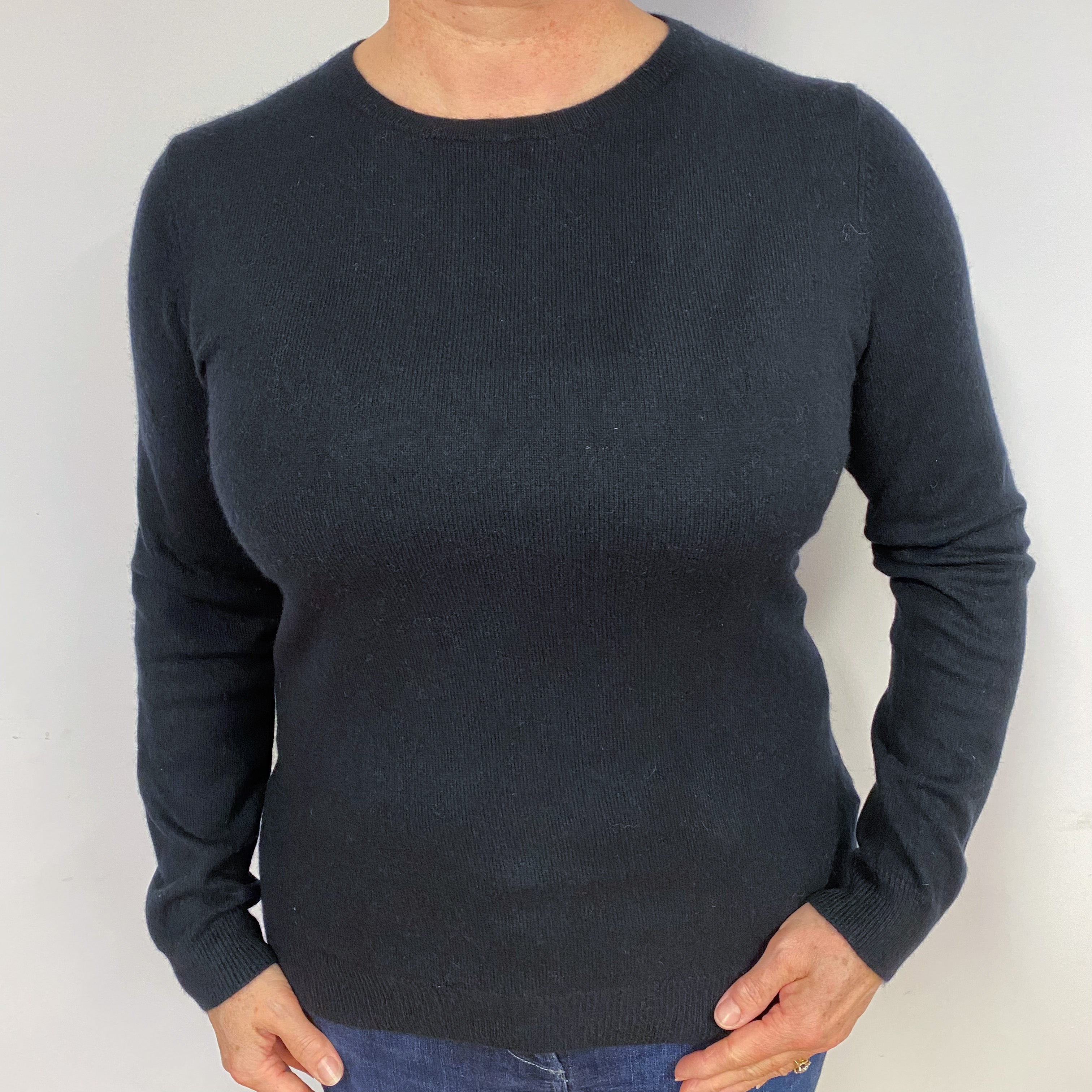 Black Cashmere Crew Neck Jumper Large