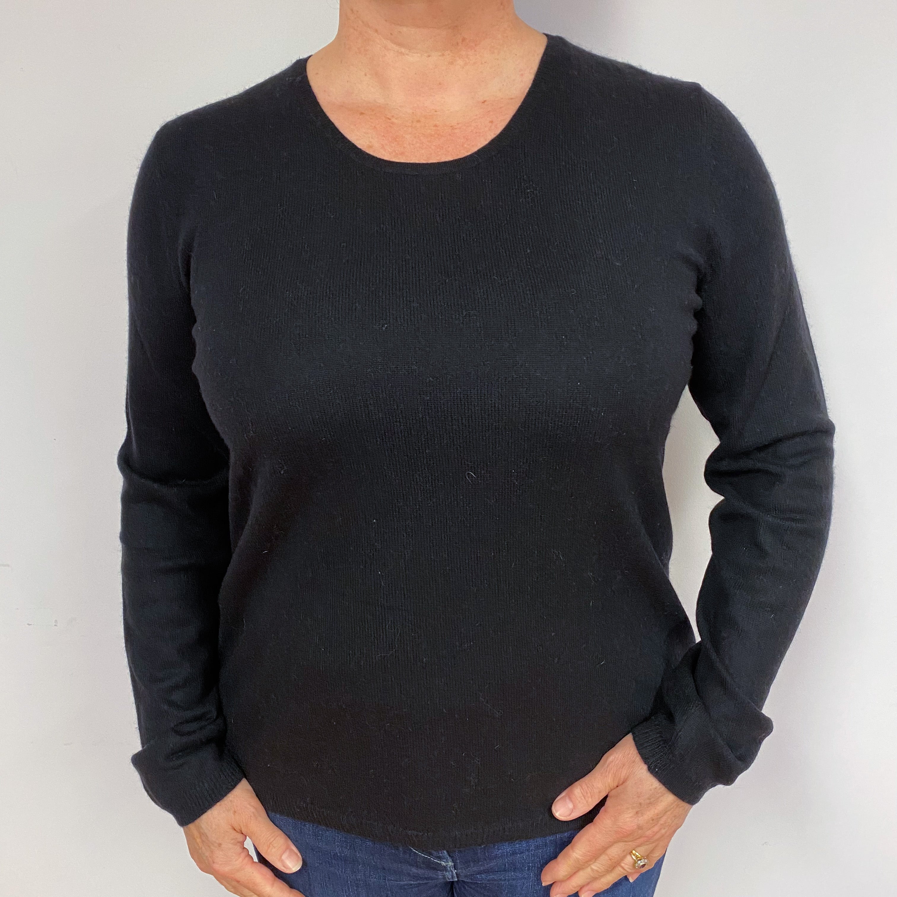 Black Cashmere Crew Neck Jumper Large