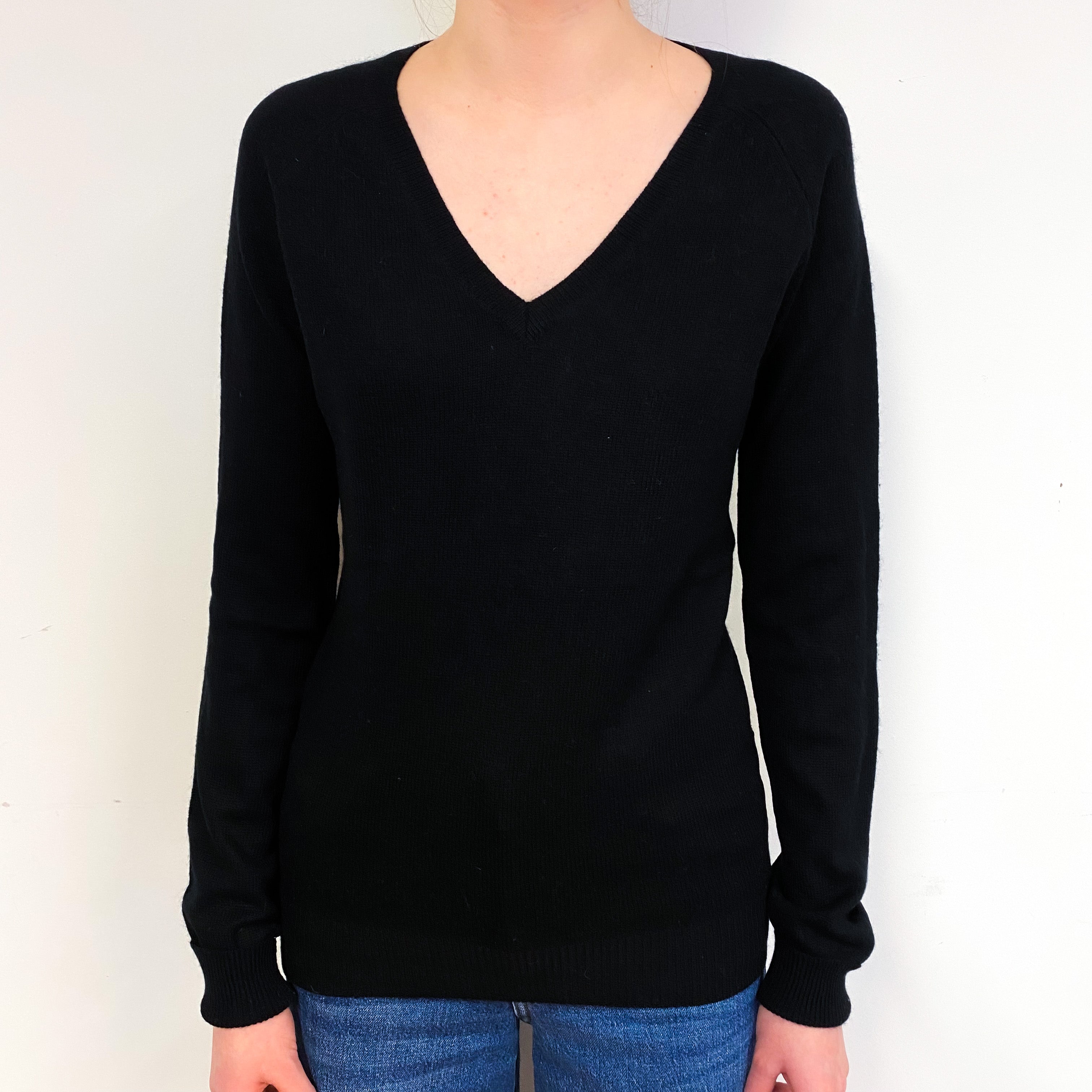 Black Cashmere V-Neck Jumper Extra Small