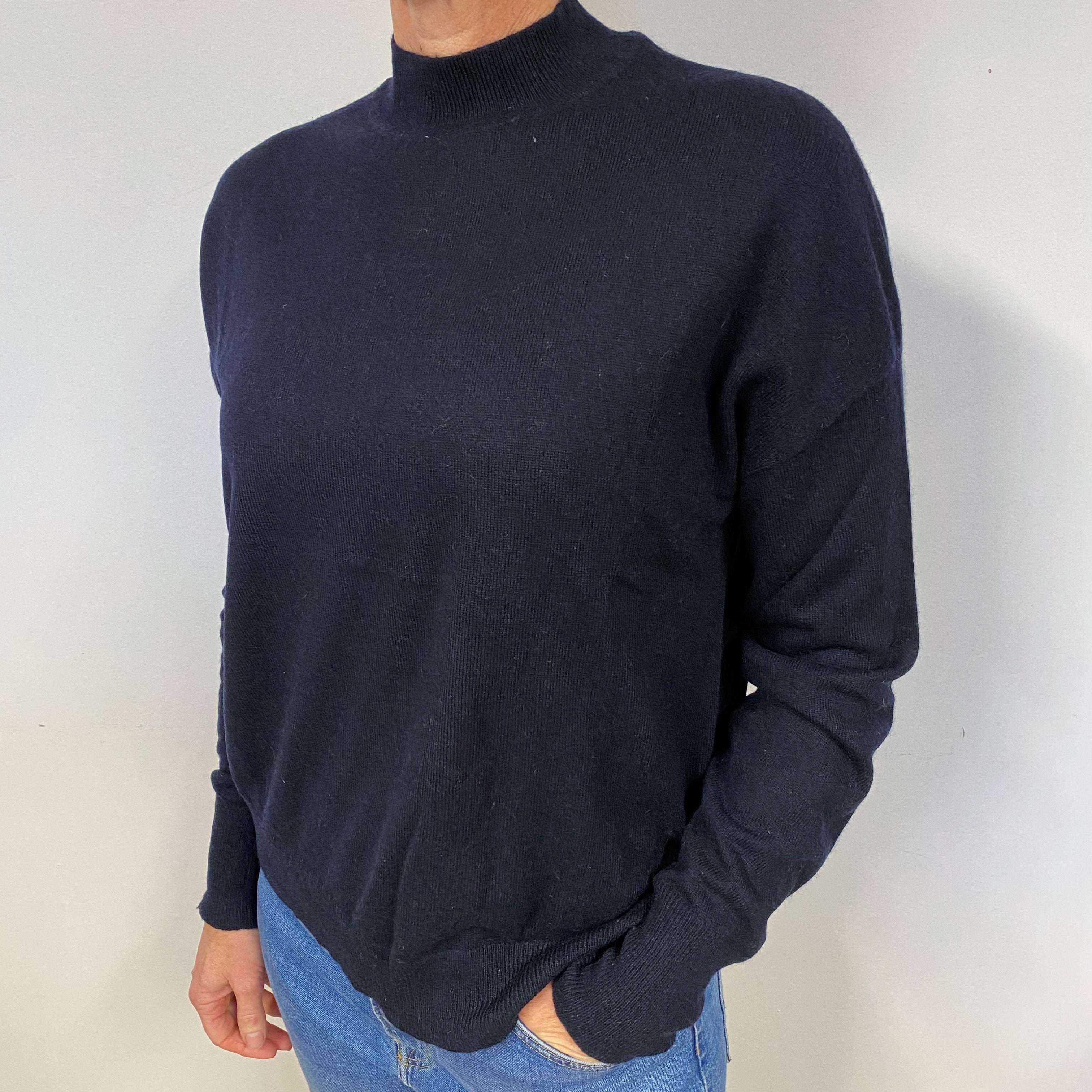 Slouchy Iris & Ink Cashmere Dark Navy Turtle Neck Jumper Medium