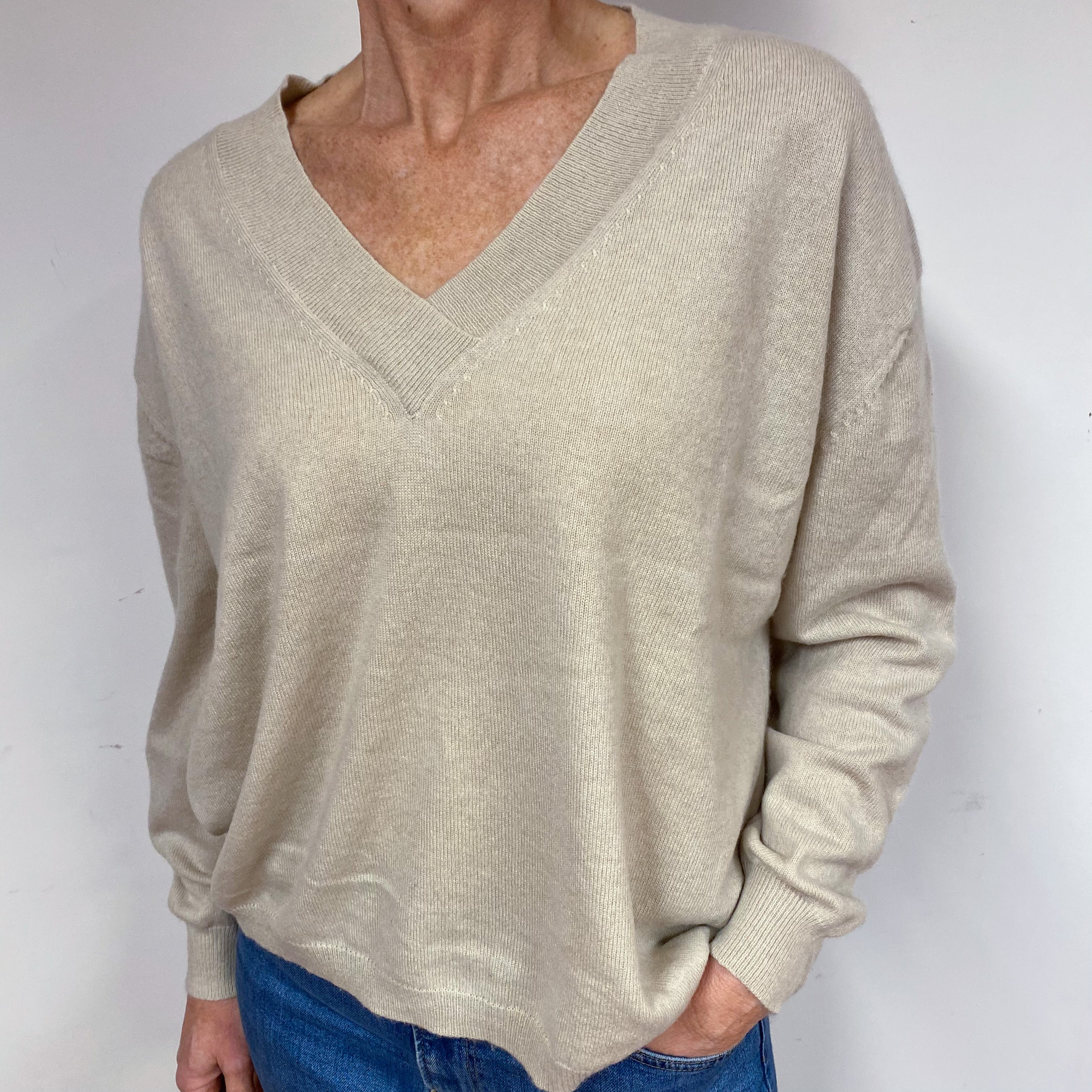 Nili Lotan Slouchy Oatmeal Cashmere V-Neck Jumper Medium