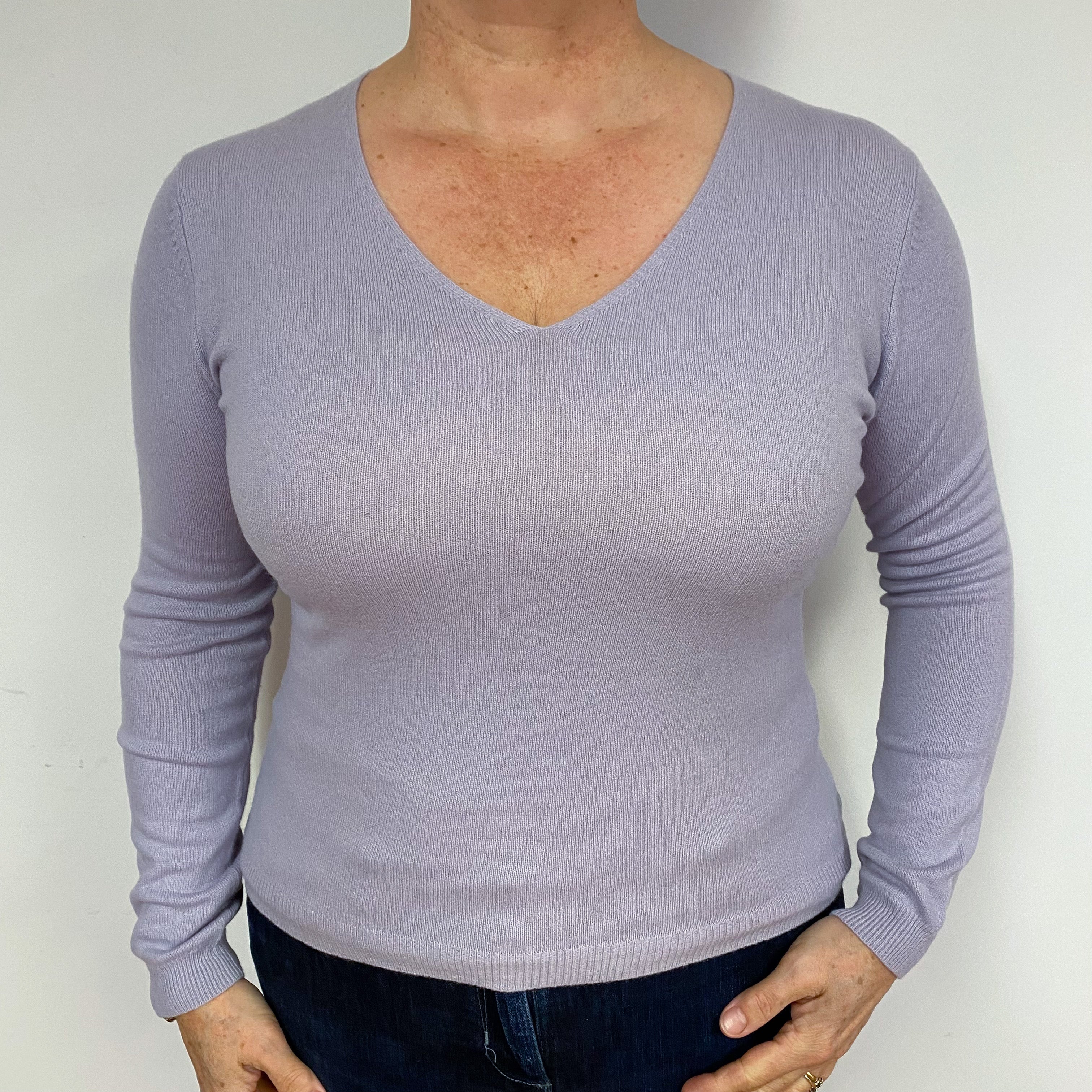 Pale Purple Cashmere V-Neck Jumper Large