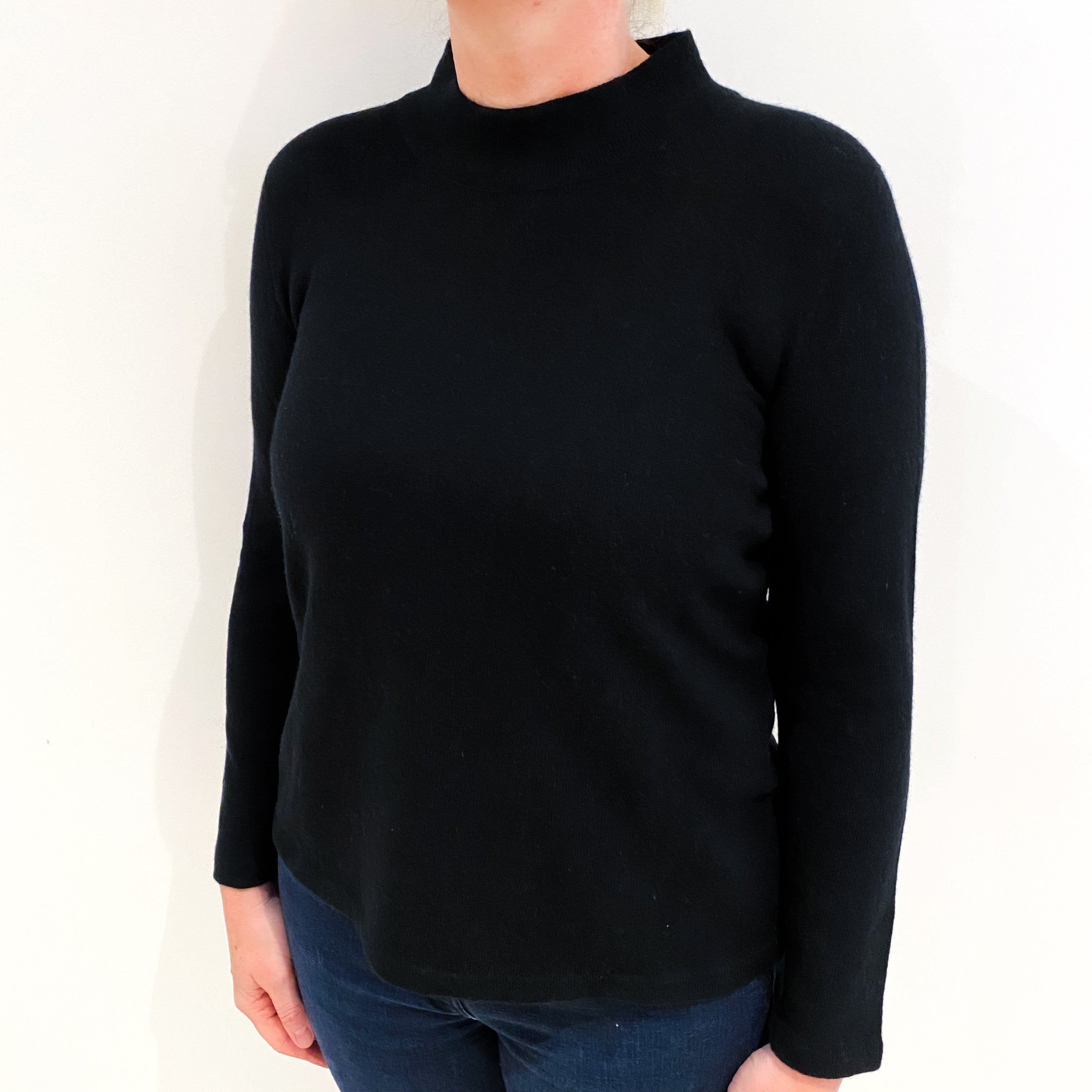 Black Cashmere Turtle Neck Jumper Large