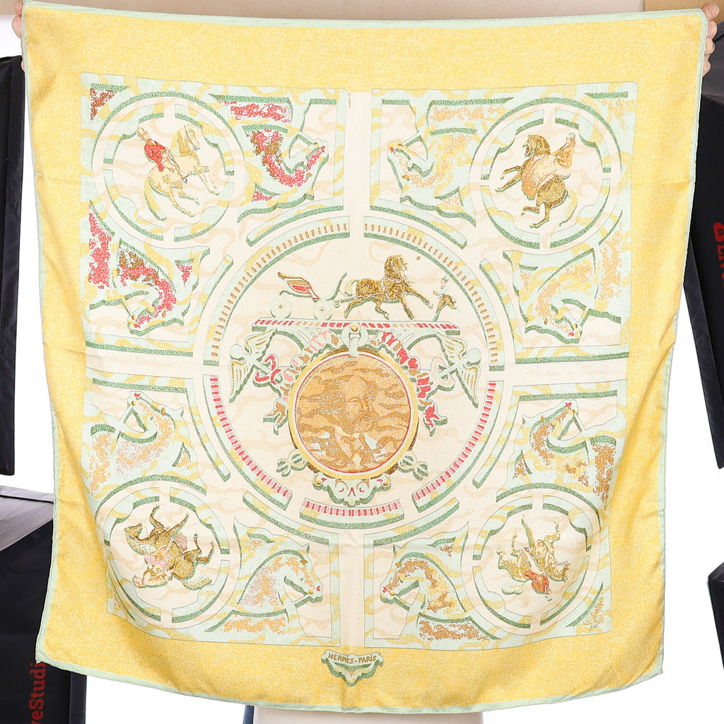 Hermès Peintre du Cheval Silk Scarf
