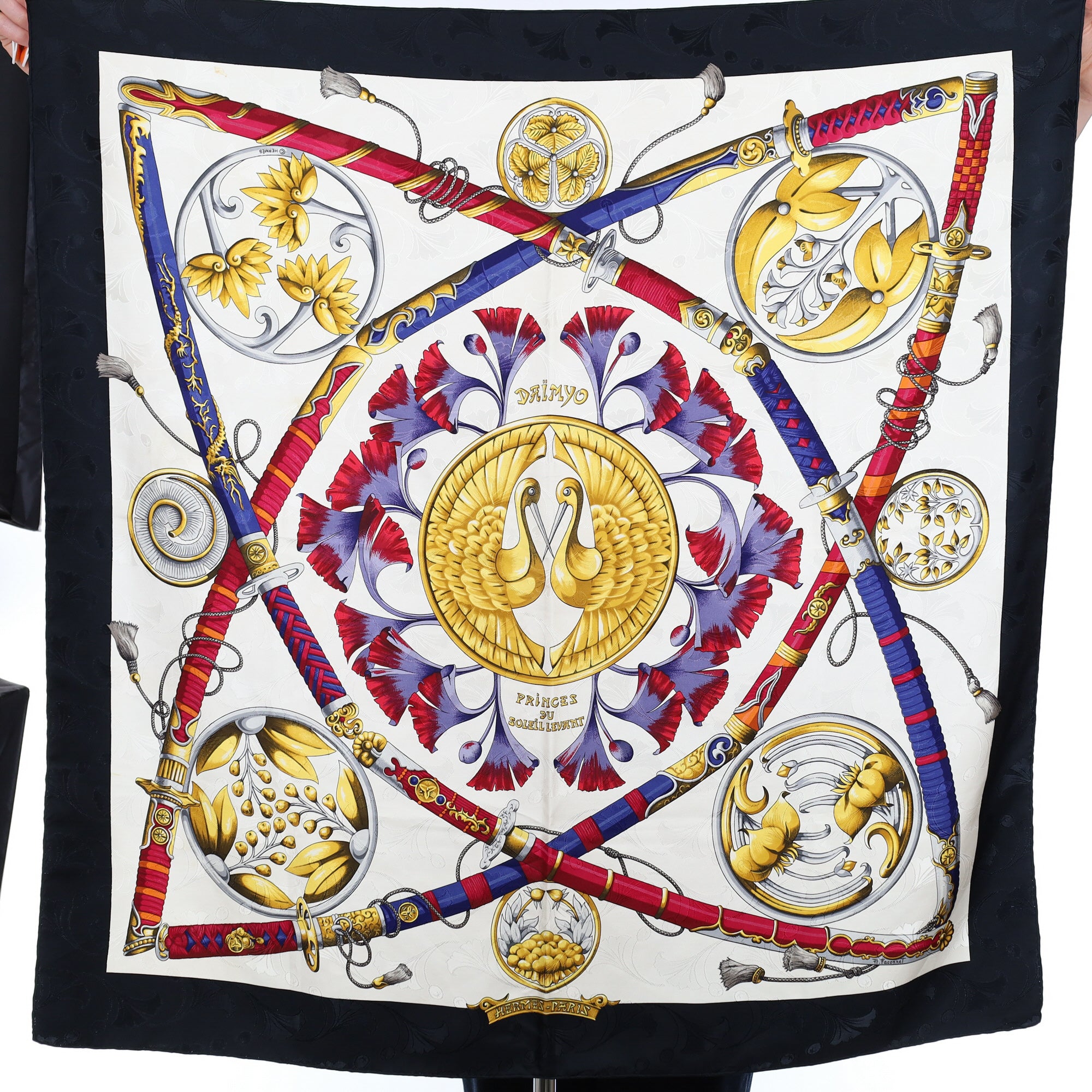 Hermès Daïmyo Princes du Soleil Levant Silk Scarf