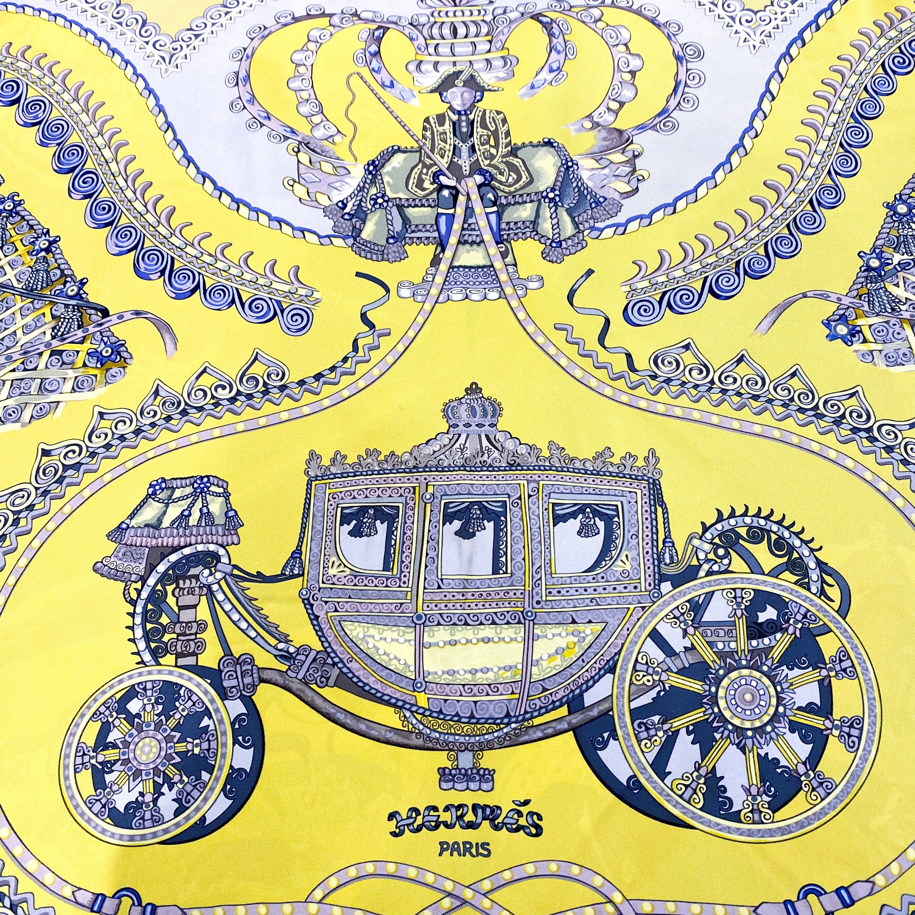Immaculate Rare Boxed Hermes Paperoles Vintage Silk Scarf