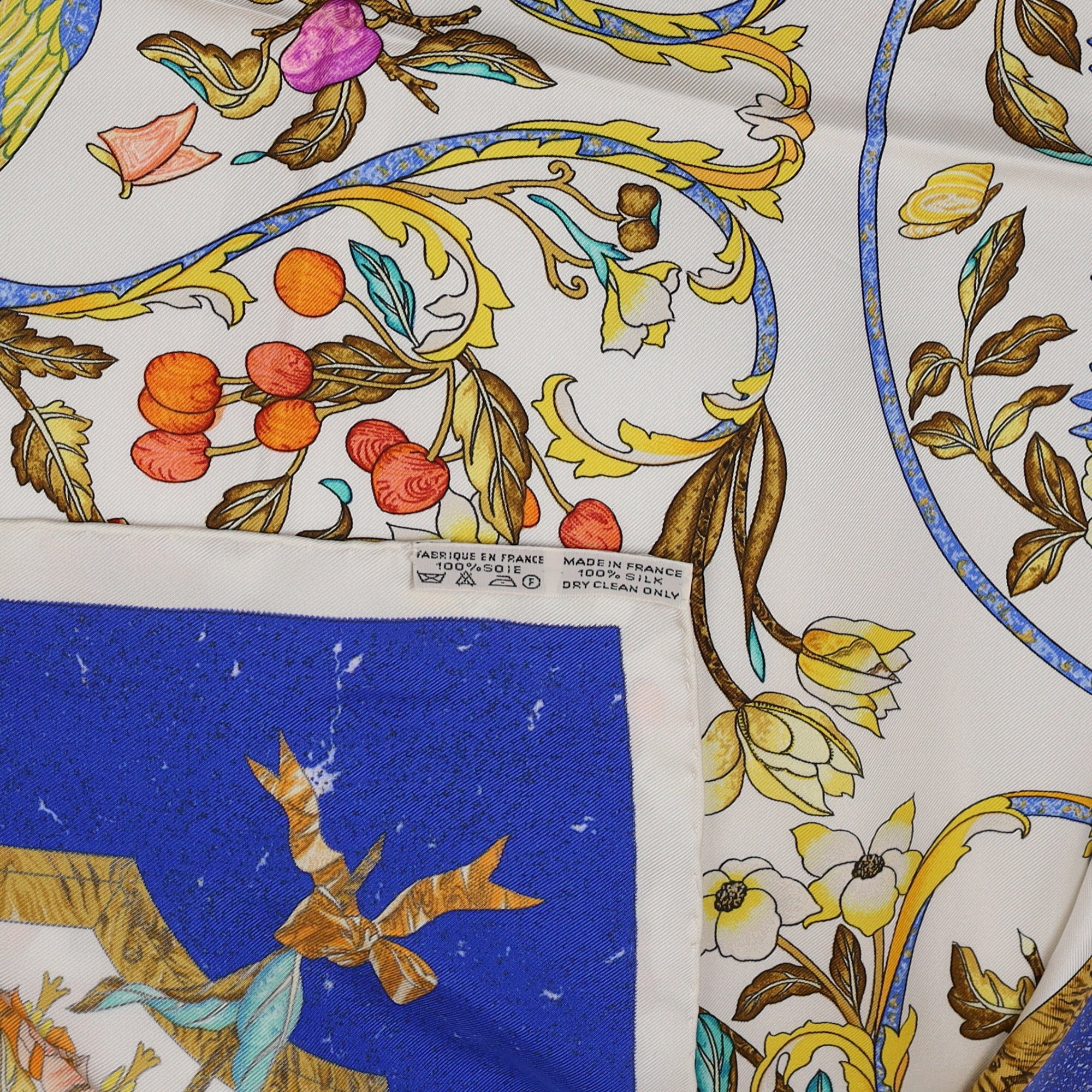 Brand New Boxed Hermès Pierres d’Orient er d’Occident Silk Scarf