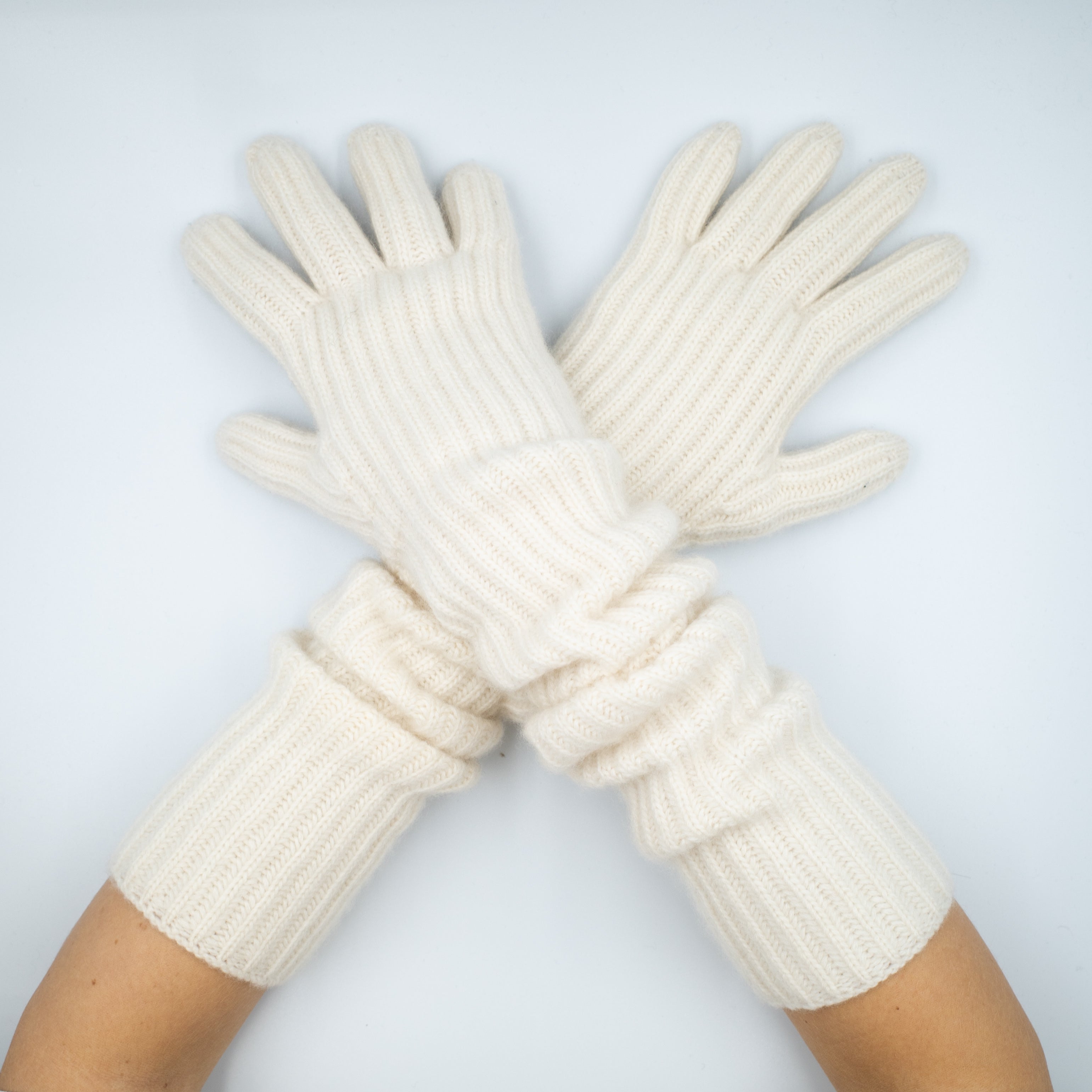 New Scottish Cream Ribbed Long Cashmere Gloves