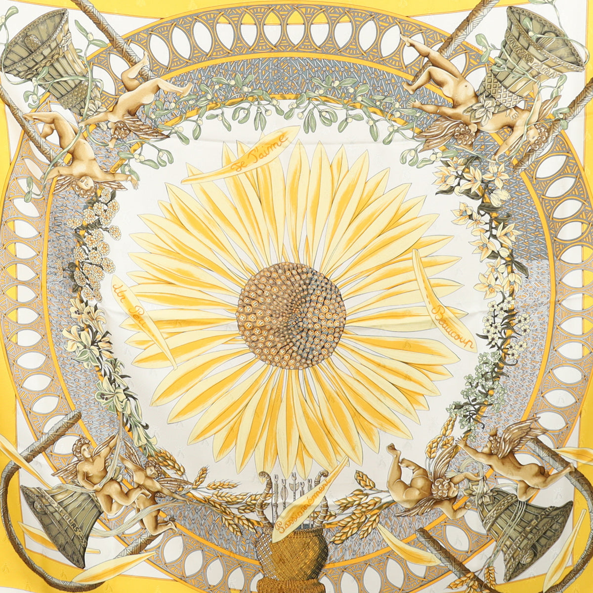 Pristine Hermès Amours Designer Silk Scarf