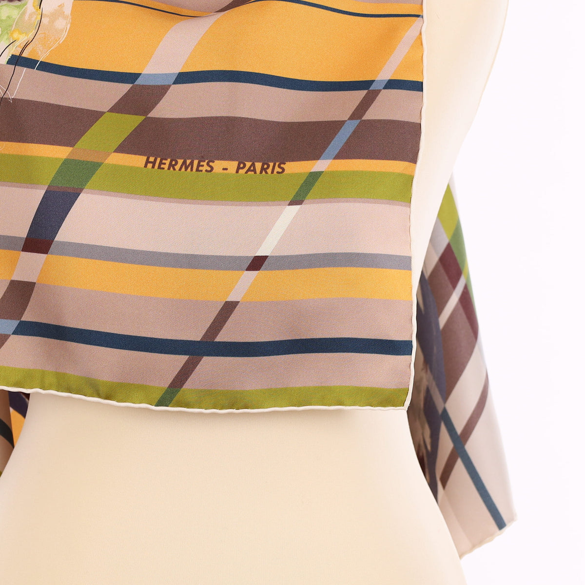 Hermès Photo Finish Silk Scarf