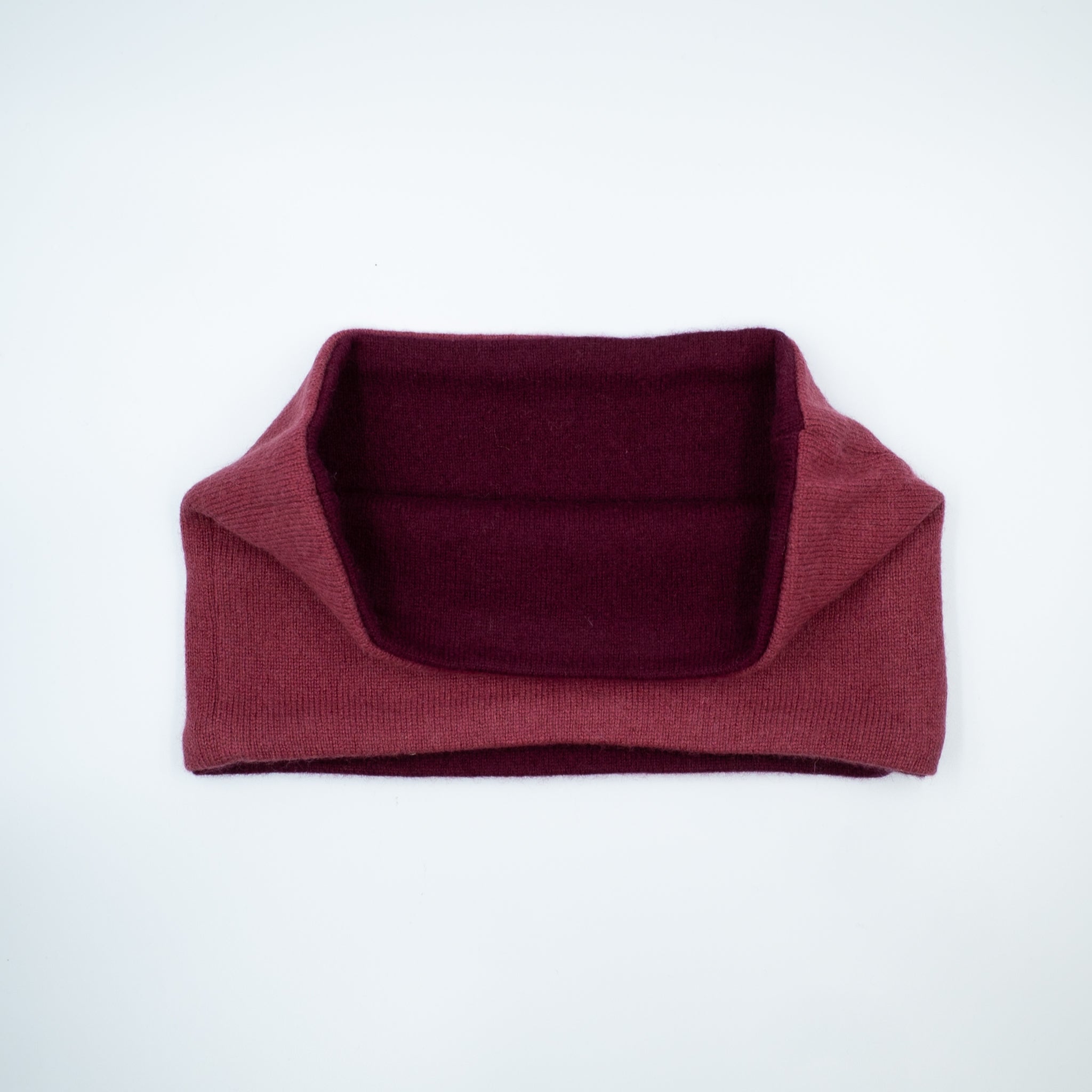 Men’s Mulberry Red and Claret Neck Warmer