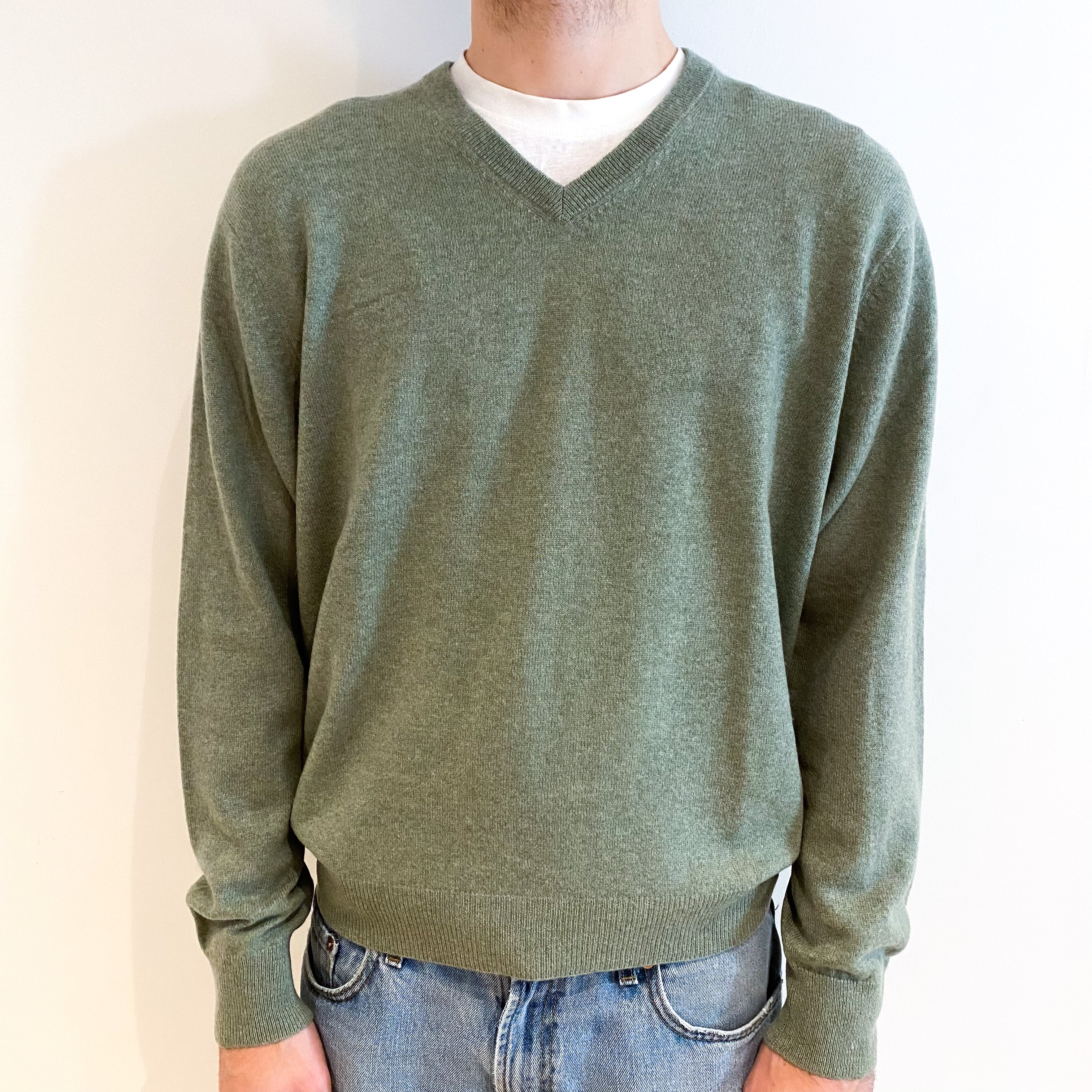 Men's Soft Sage Green Cashmere V Neck Jumper Large