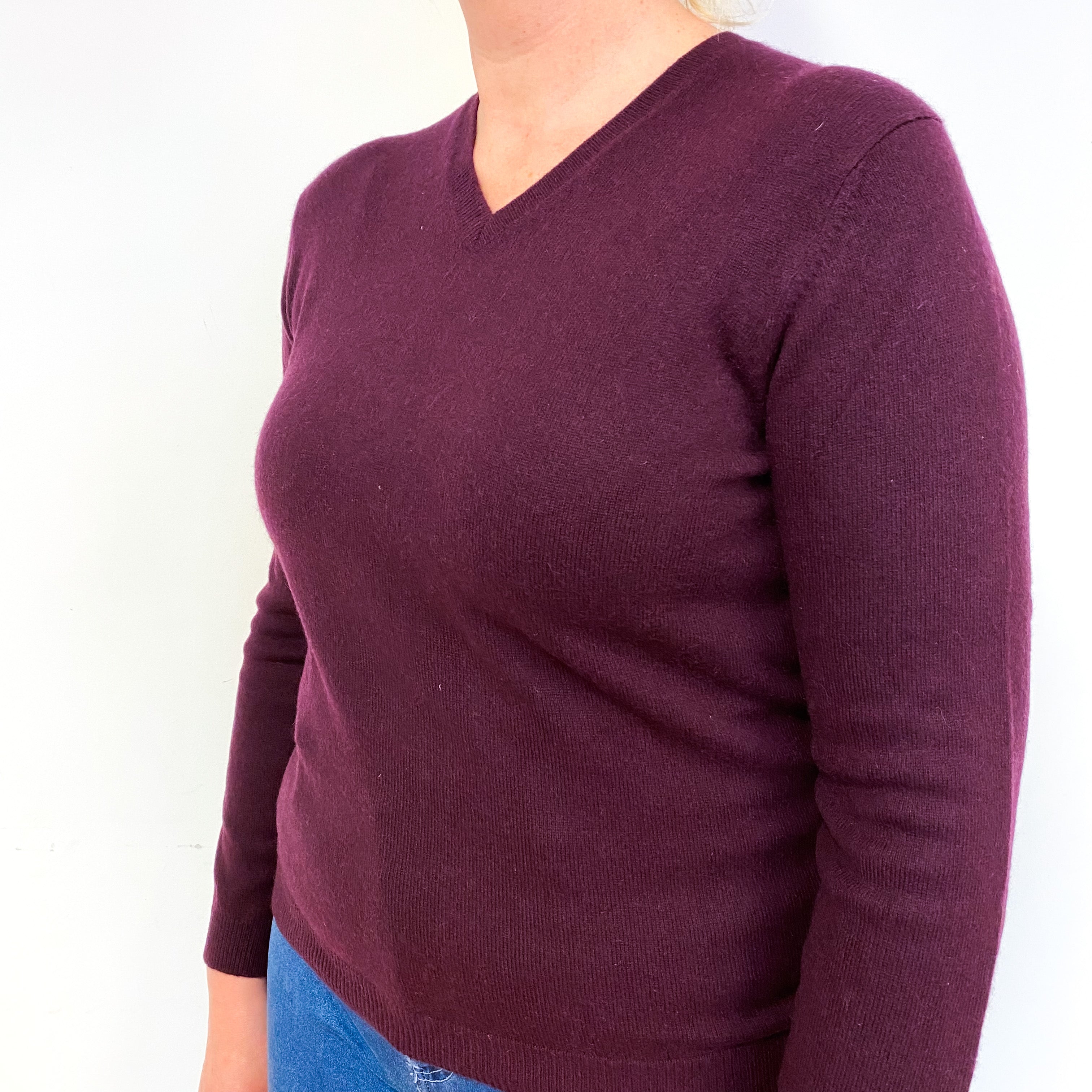 Mulberry Purple Cashmere V-Neck Jumper Large