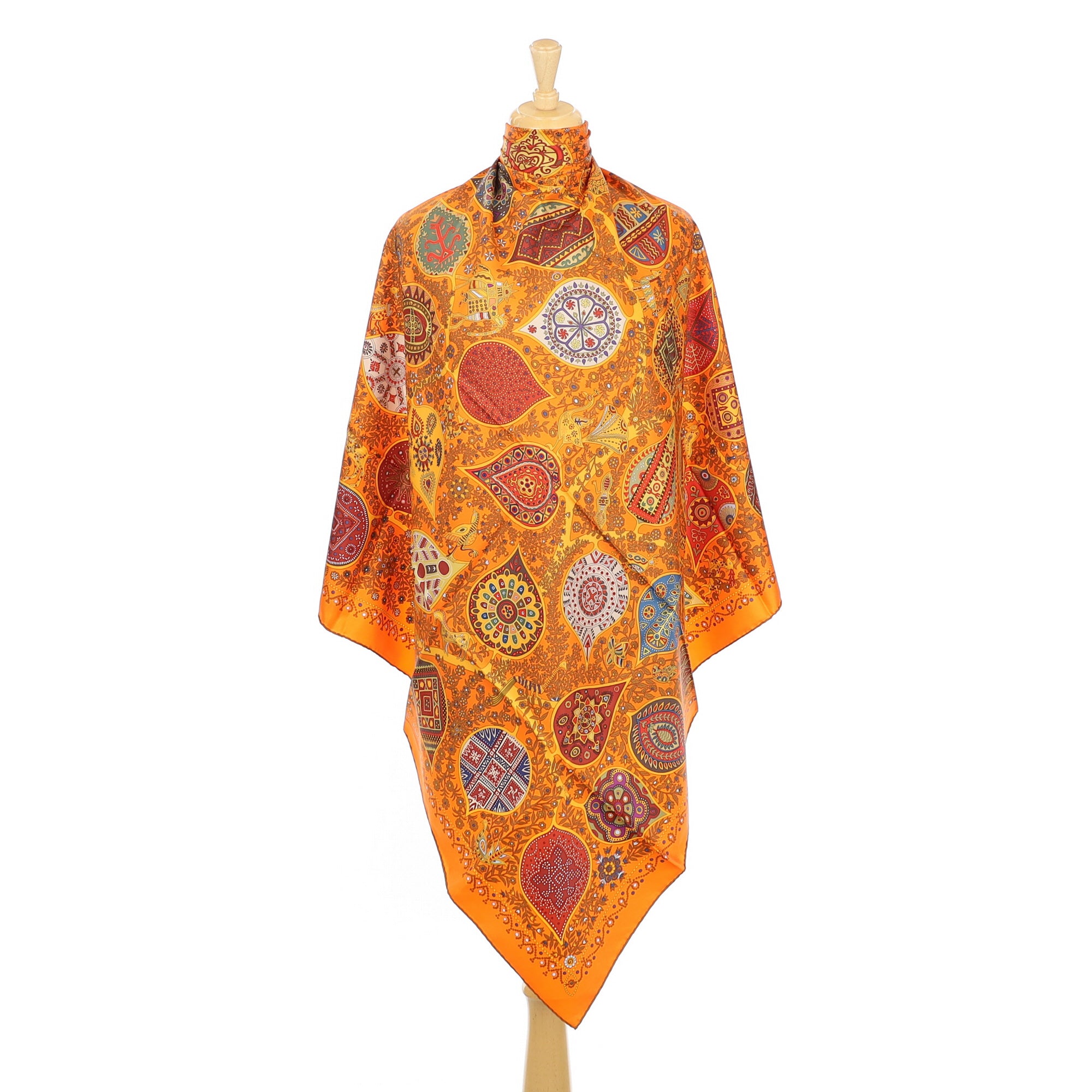 Brand New Boxed Hermès L’ Arbre de Vie Silk Scarf Quite Rare