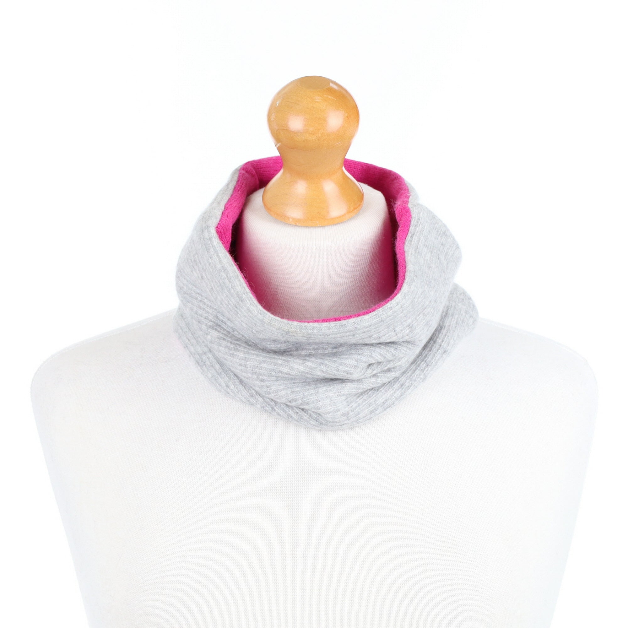 Pale Grey Rib and Pink Neck Warmer