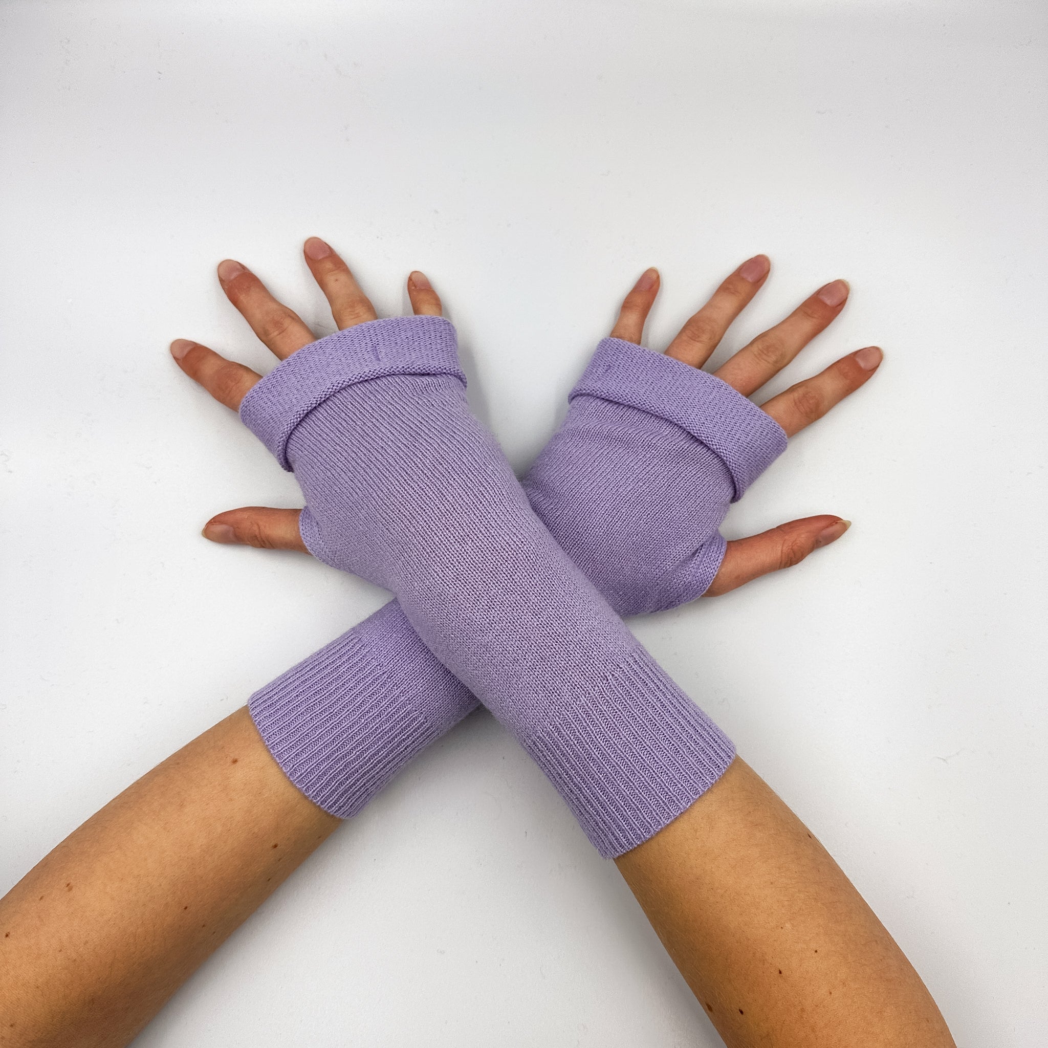 Lilac Fingerless Gloves
