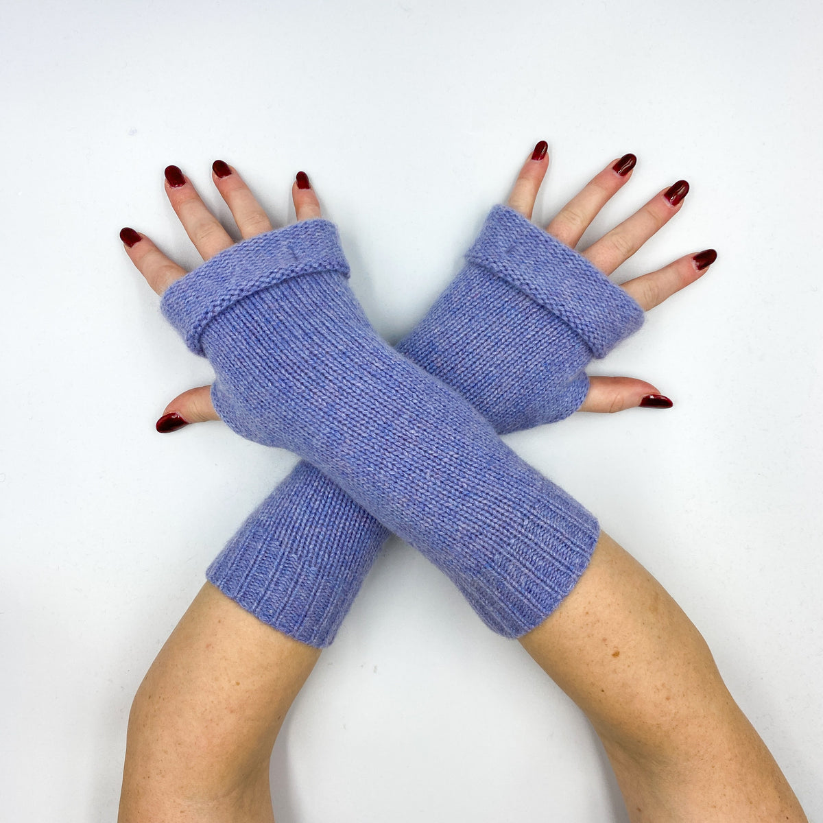 Pale Lavender Purple Chunky Knit Fingerless Gloves