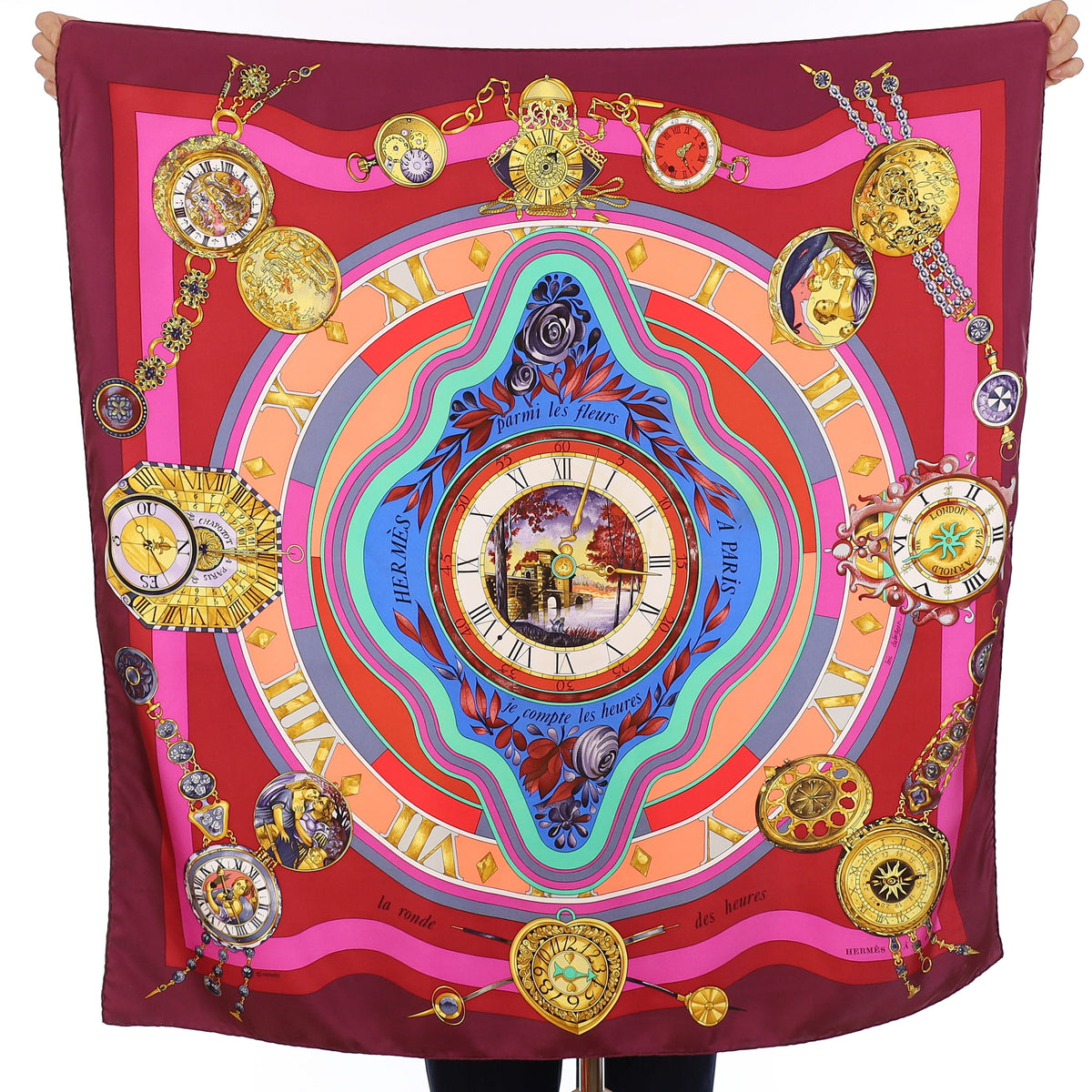 Hermès Parmi Les Fleurs Je Compte Les Heures Silk Scarf