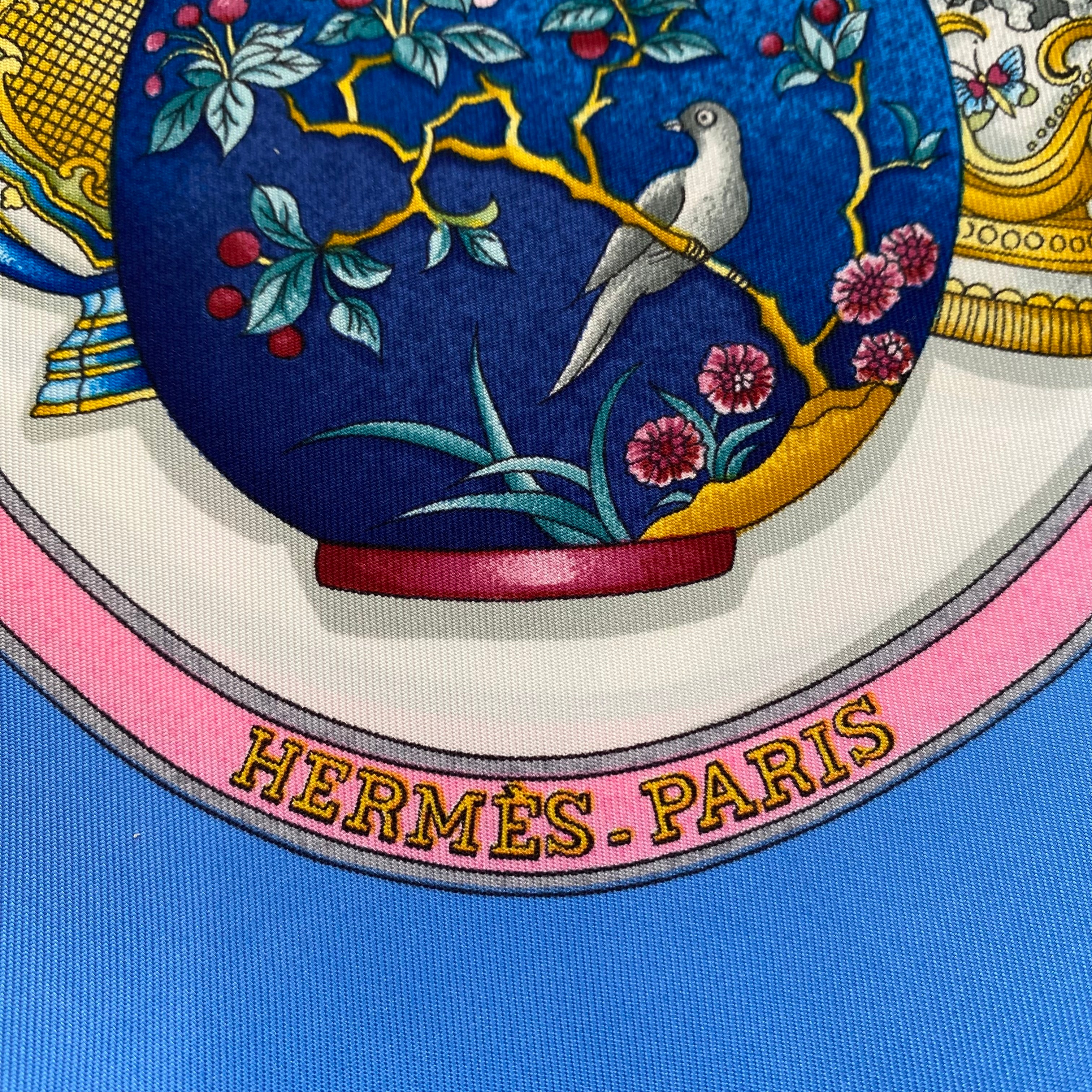 Brand New Boxed Hermès Qu ‘Importe le Flacon Silk Scarf