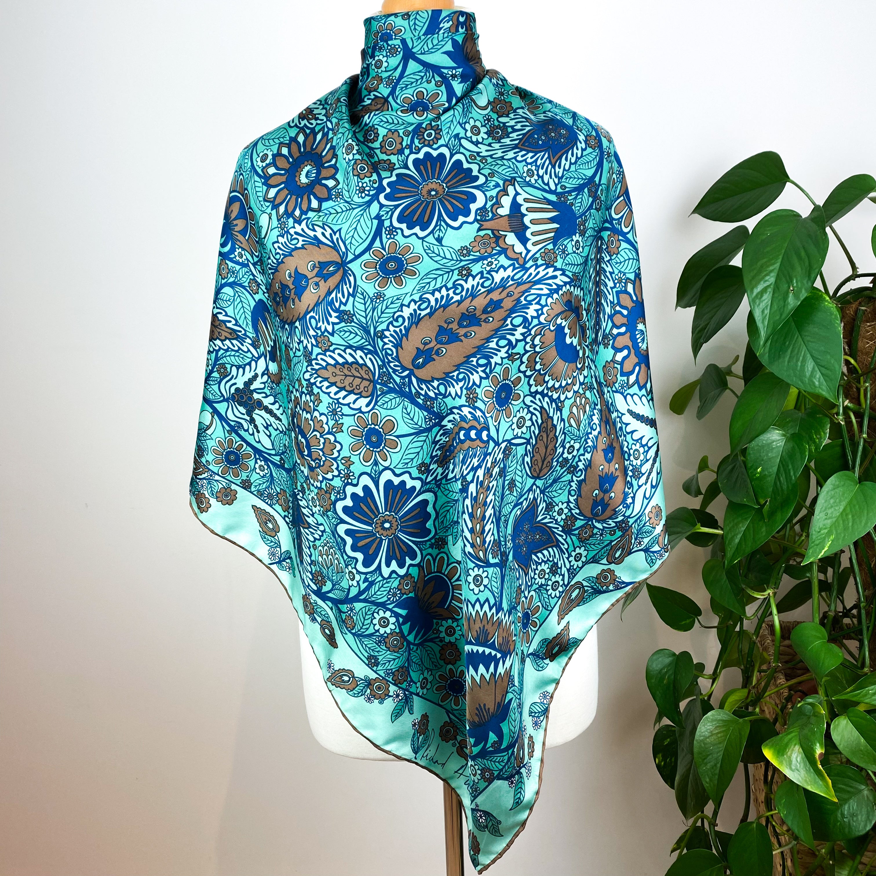 1970s Richard Allan Floral Silk Scarf