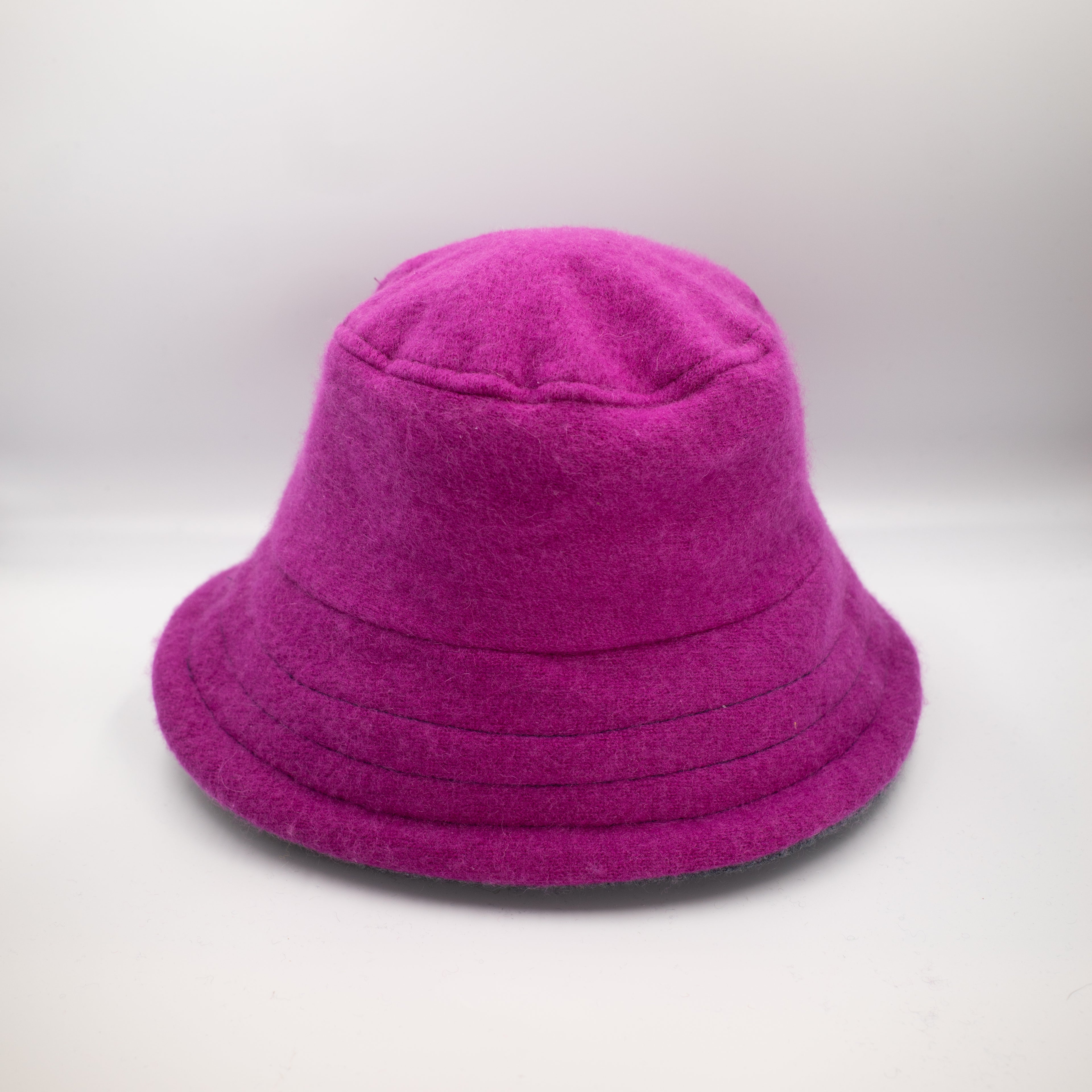 Fuchsia Purple Reversible Cashmere Bucket Hat Medium